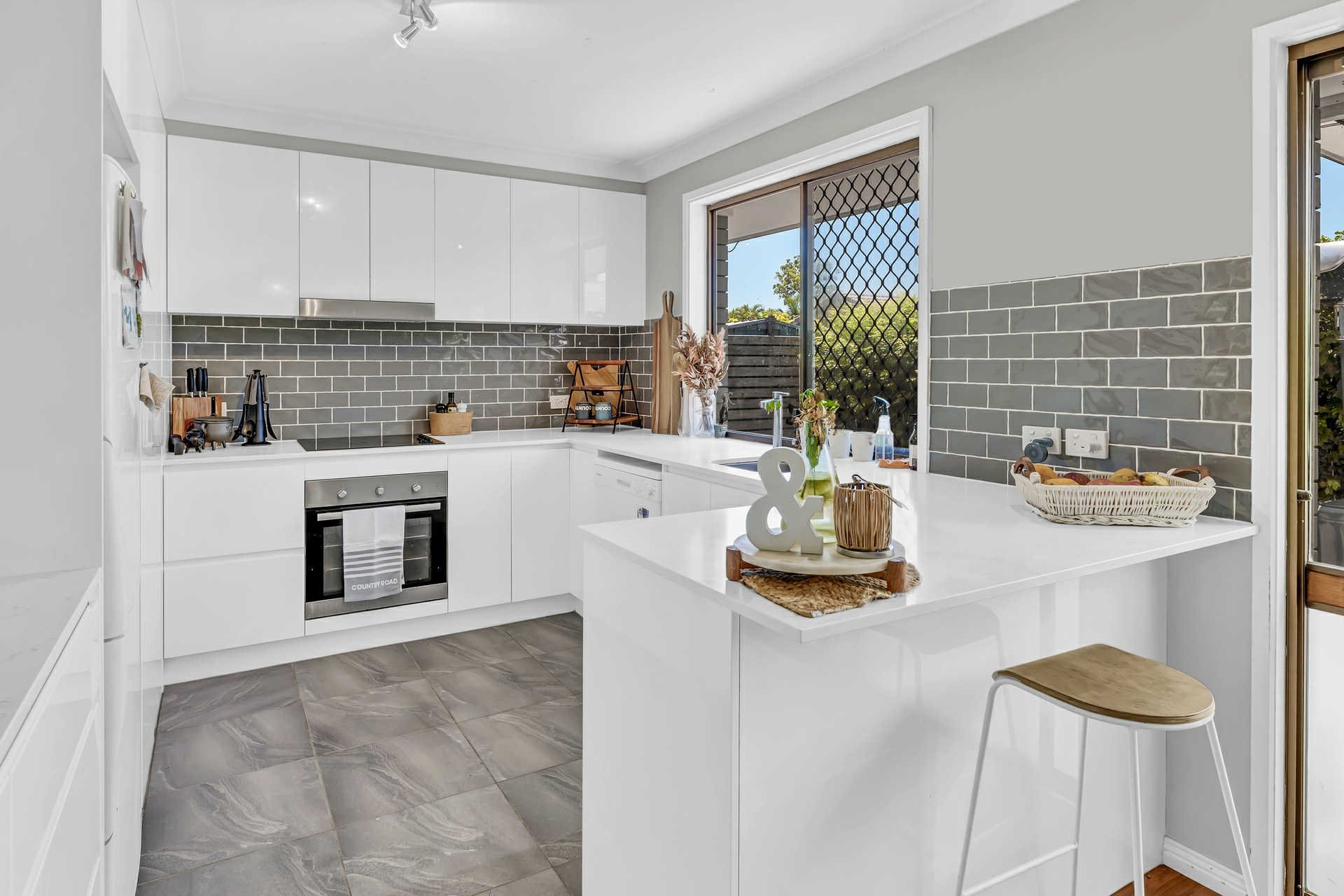 21 Murrumba Drive, ASHMORE