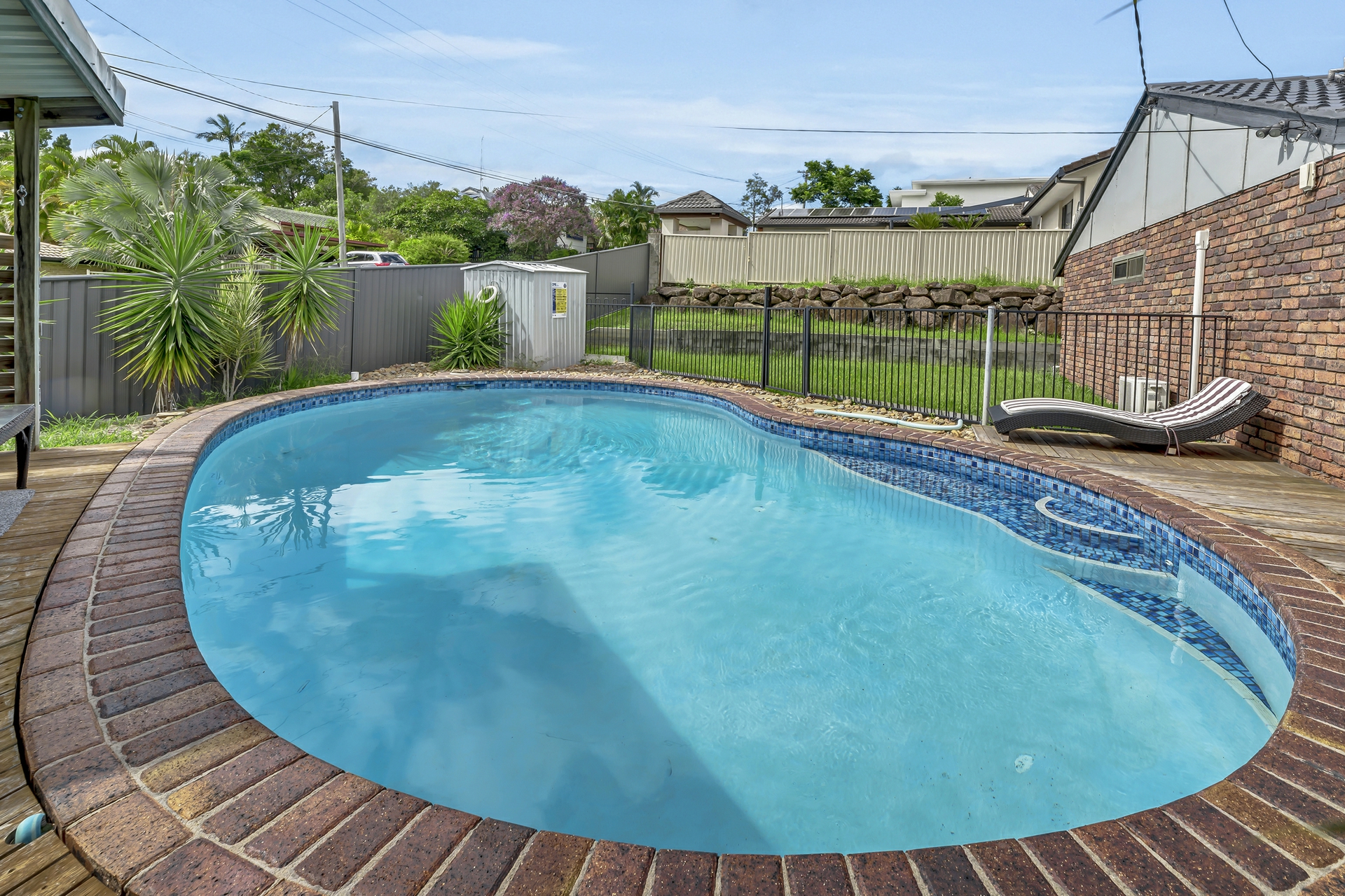 16 Girral Avenue, ASHMORE
