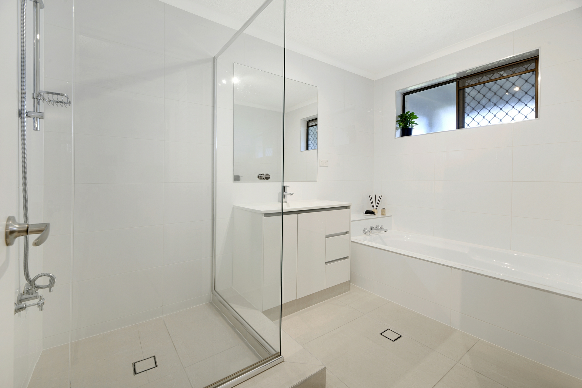 24 Allspice Drive, ASHMORE