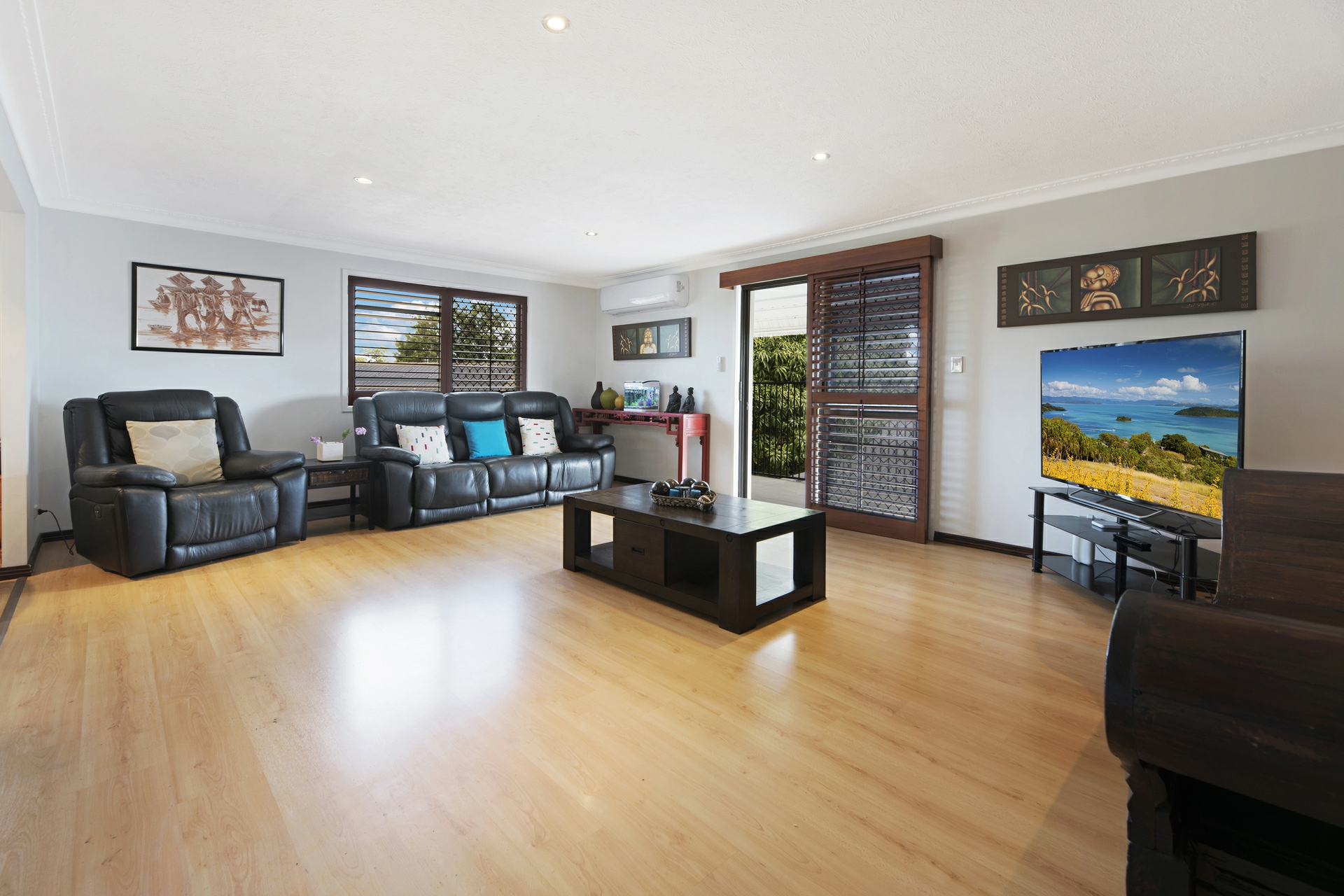 19 Tibor Court, ASHMORE