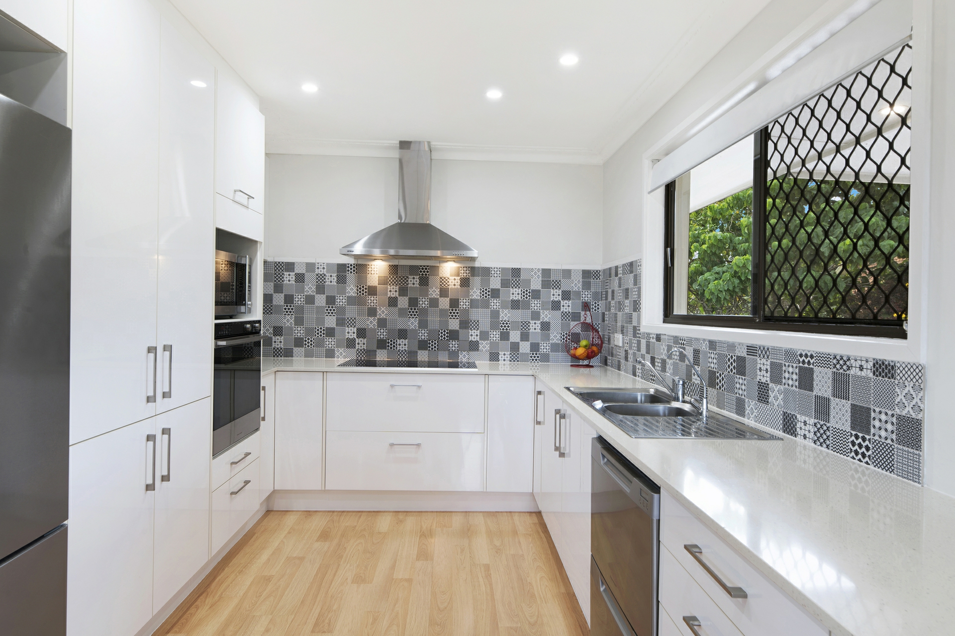 19 Tibor Court, ASHMORE