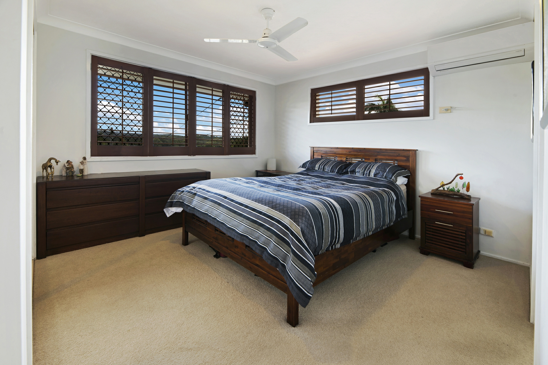 19 Tibor Court, ASHMORE
