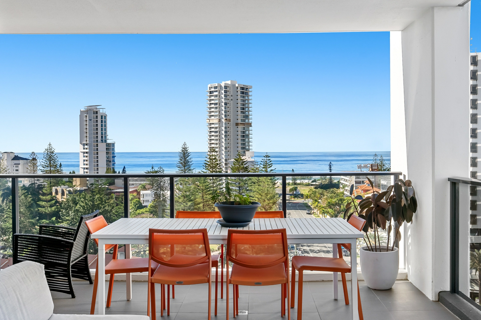 36/31 Queensland Avenue, BROADBEACH