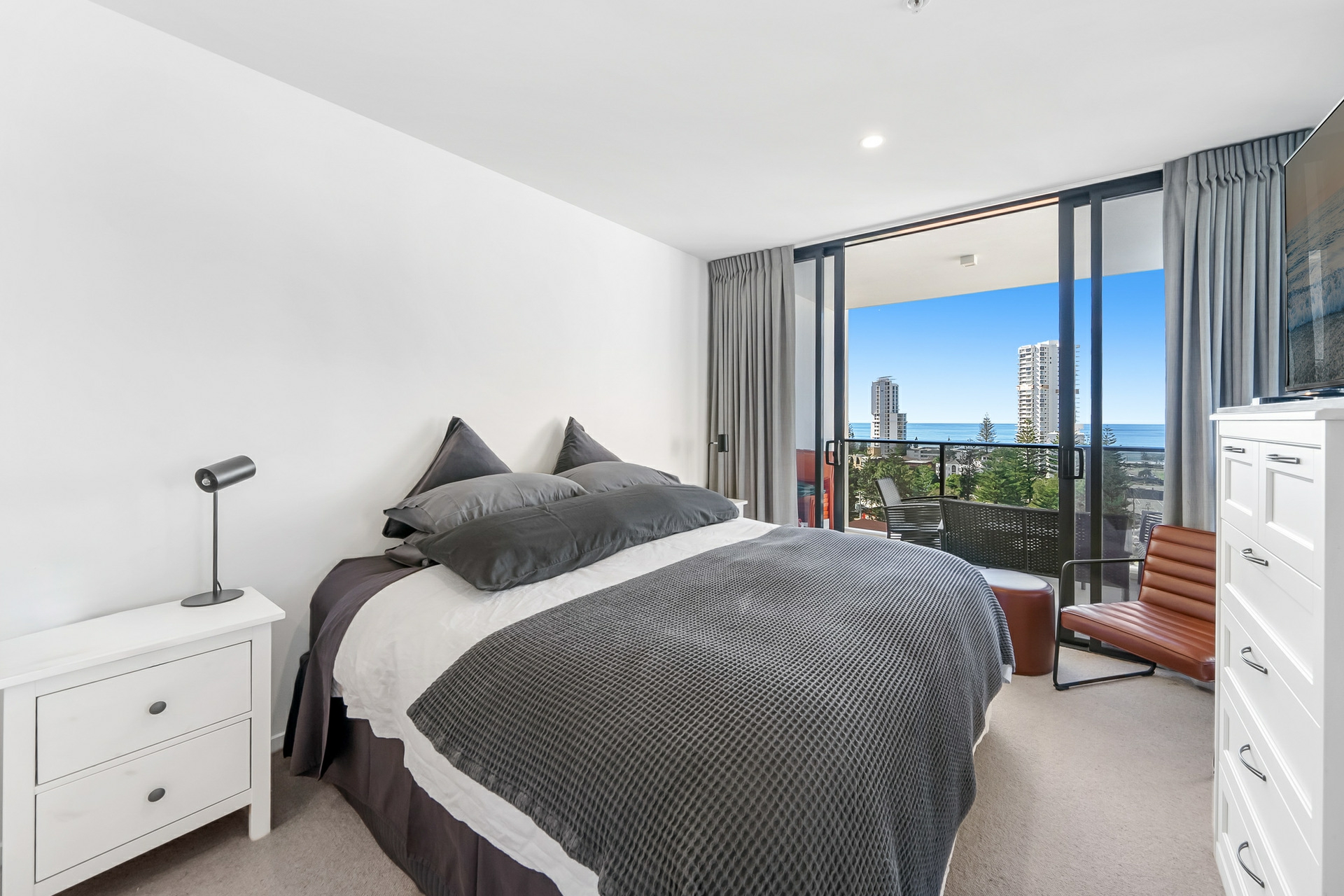 36/31 Queensland Avenue, BROADBEACH
