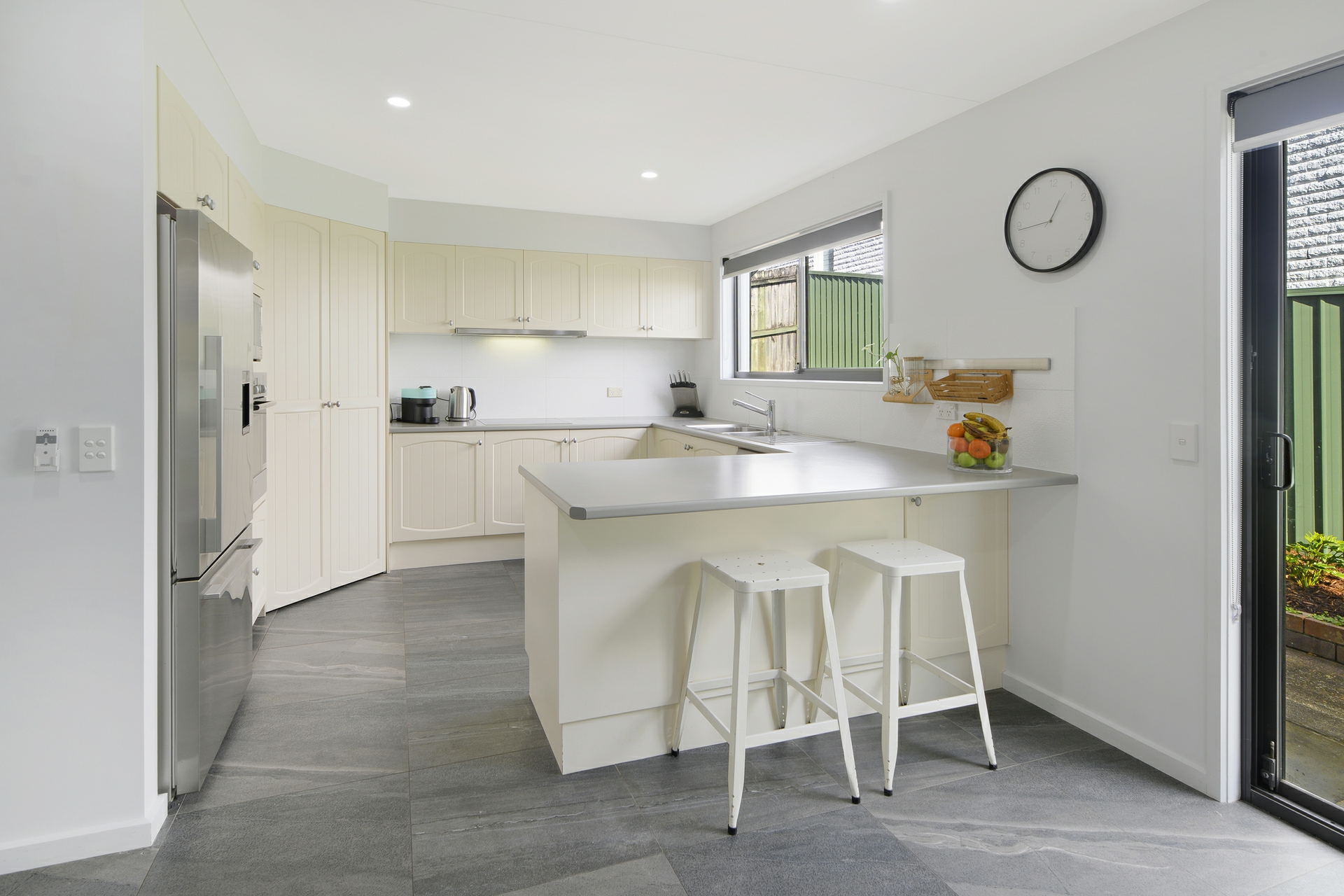 4 Binalong Drive, ASHMORE