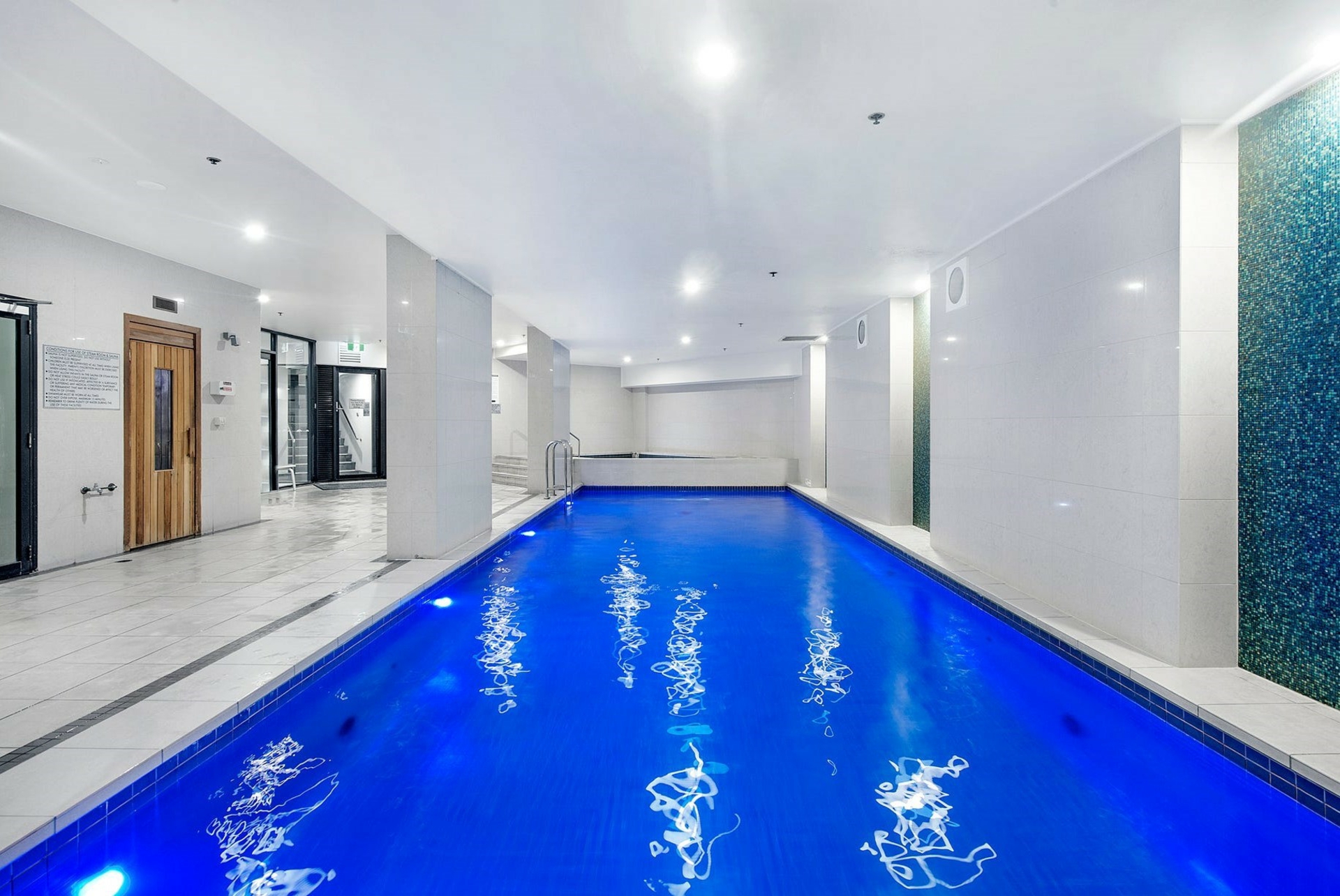 605/22 Surf Parade, BROADBEACH