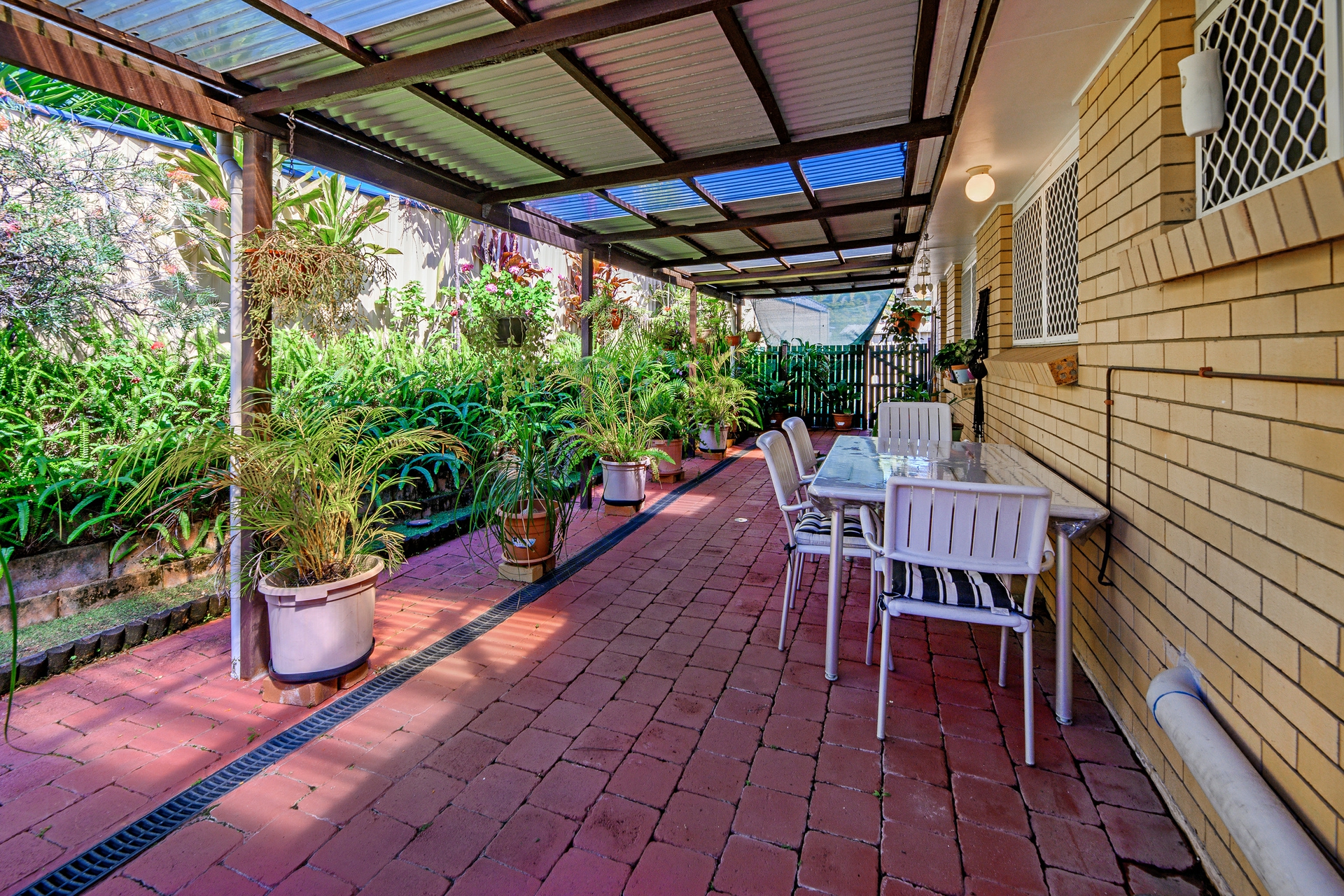 15 Miralie Place, ASHMORE