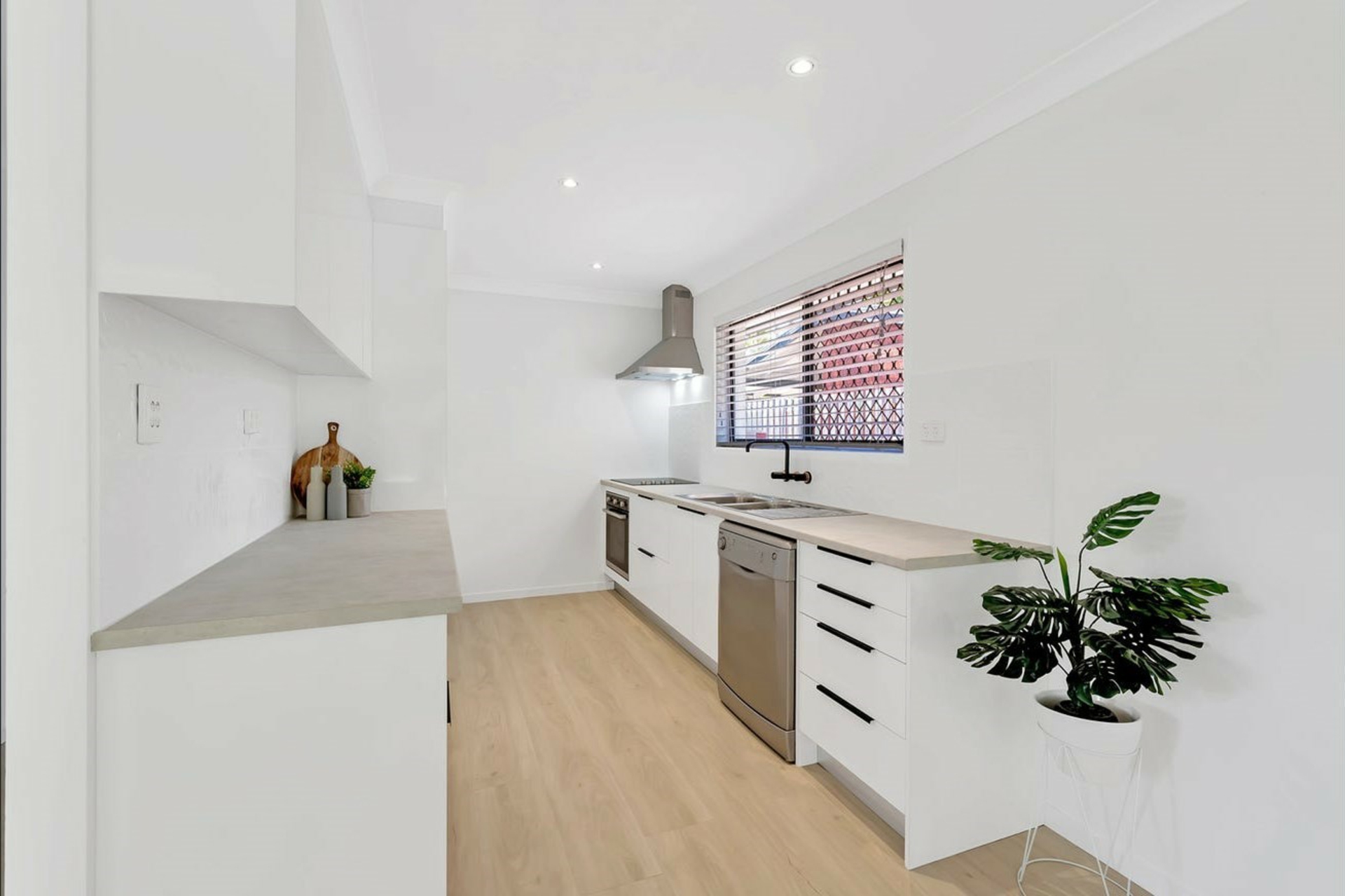 54 Mingaletta Drive, ASHMORE