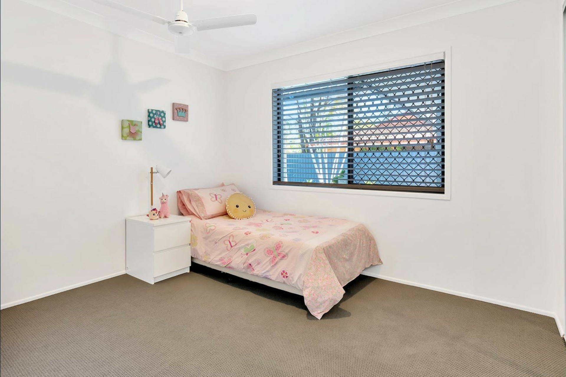 54 Mingaletta Drive, ASHMORE