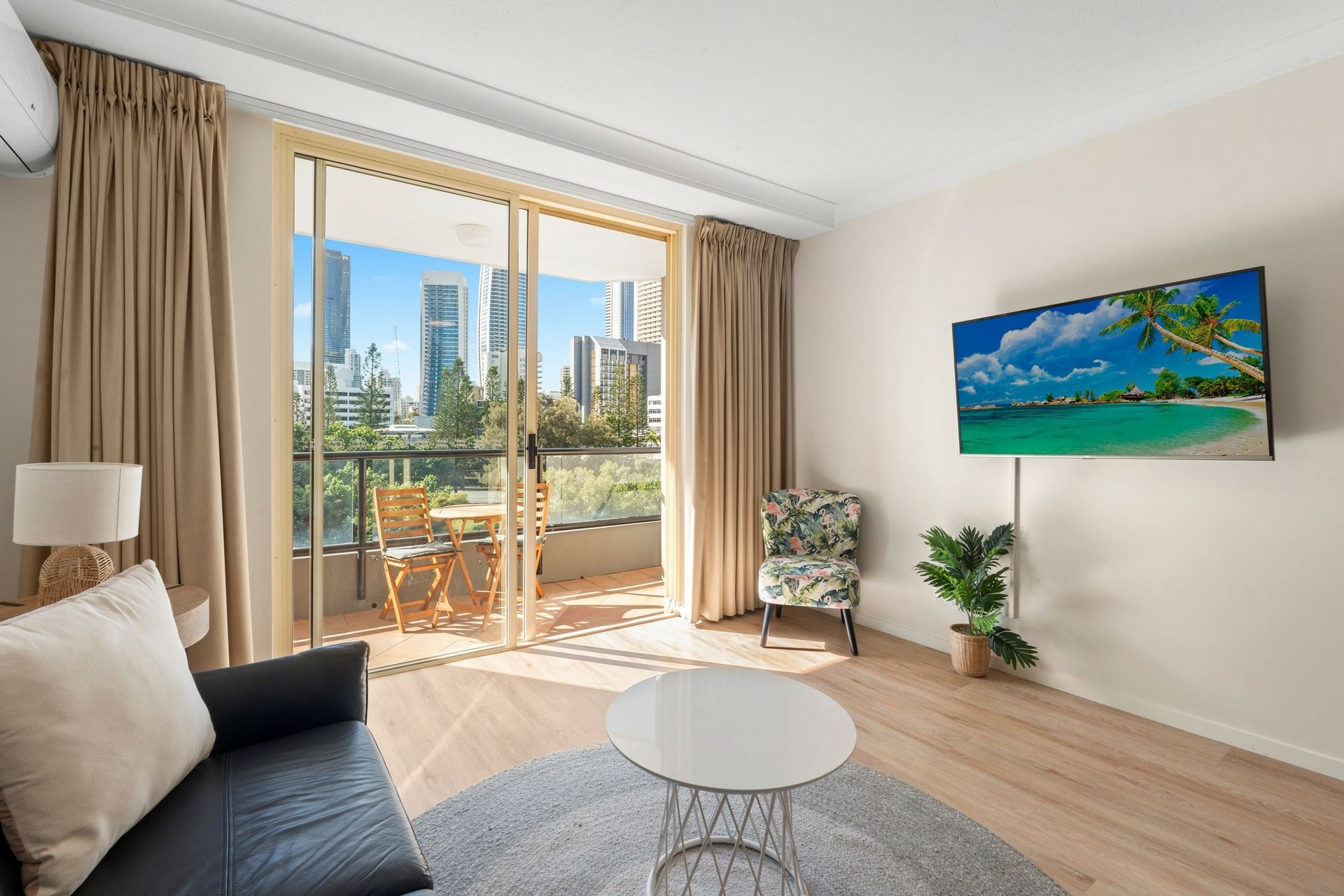 314/1-8 Paradise Island, SURFERS PARADISE
