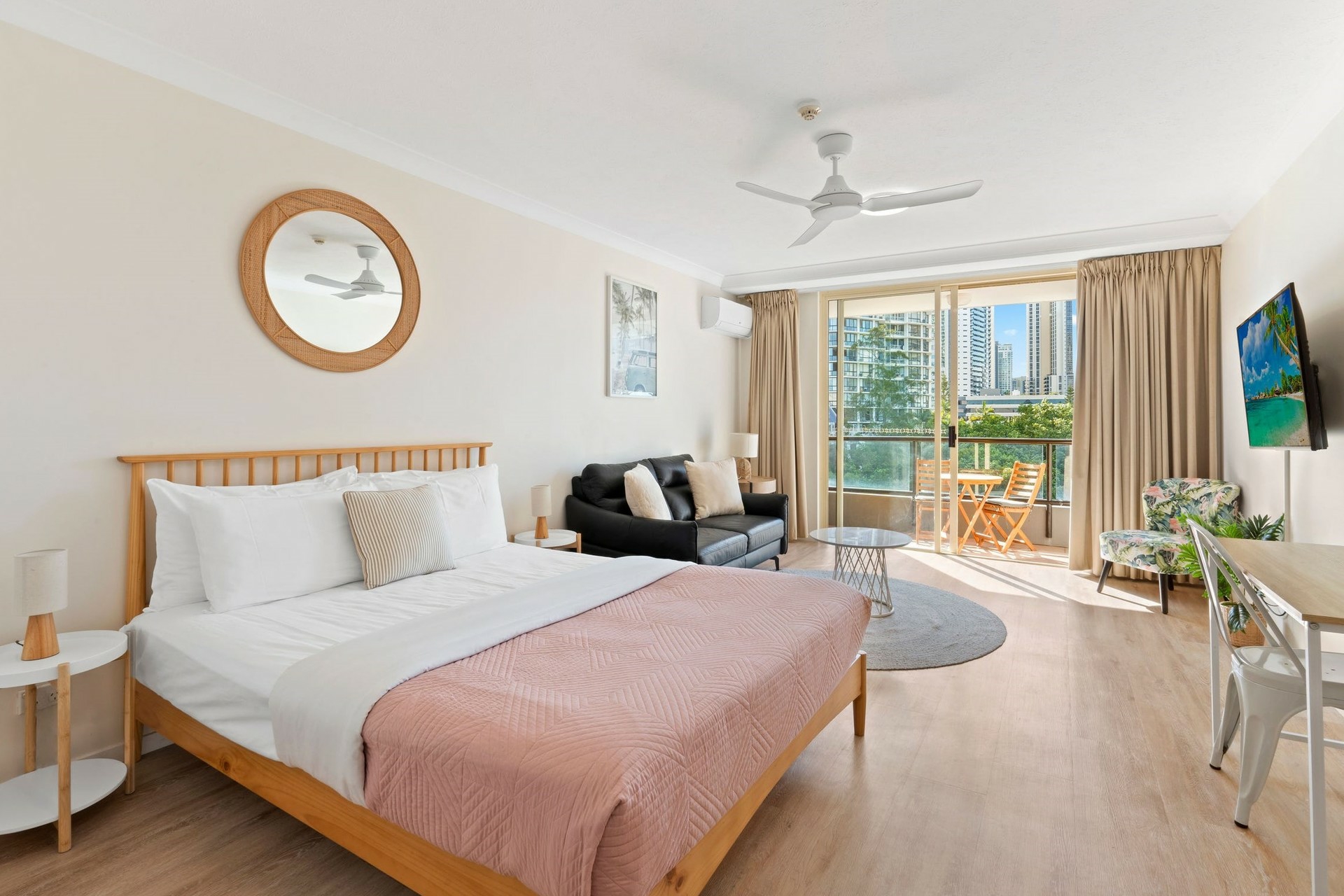 314/1-8 Paradise Island, SURFERS PARADISE
