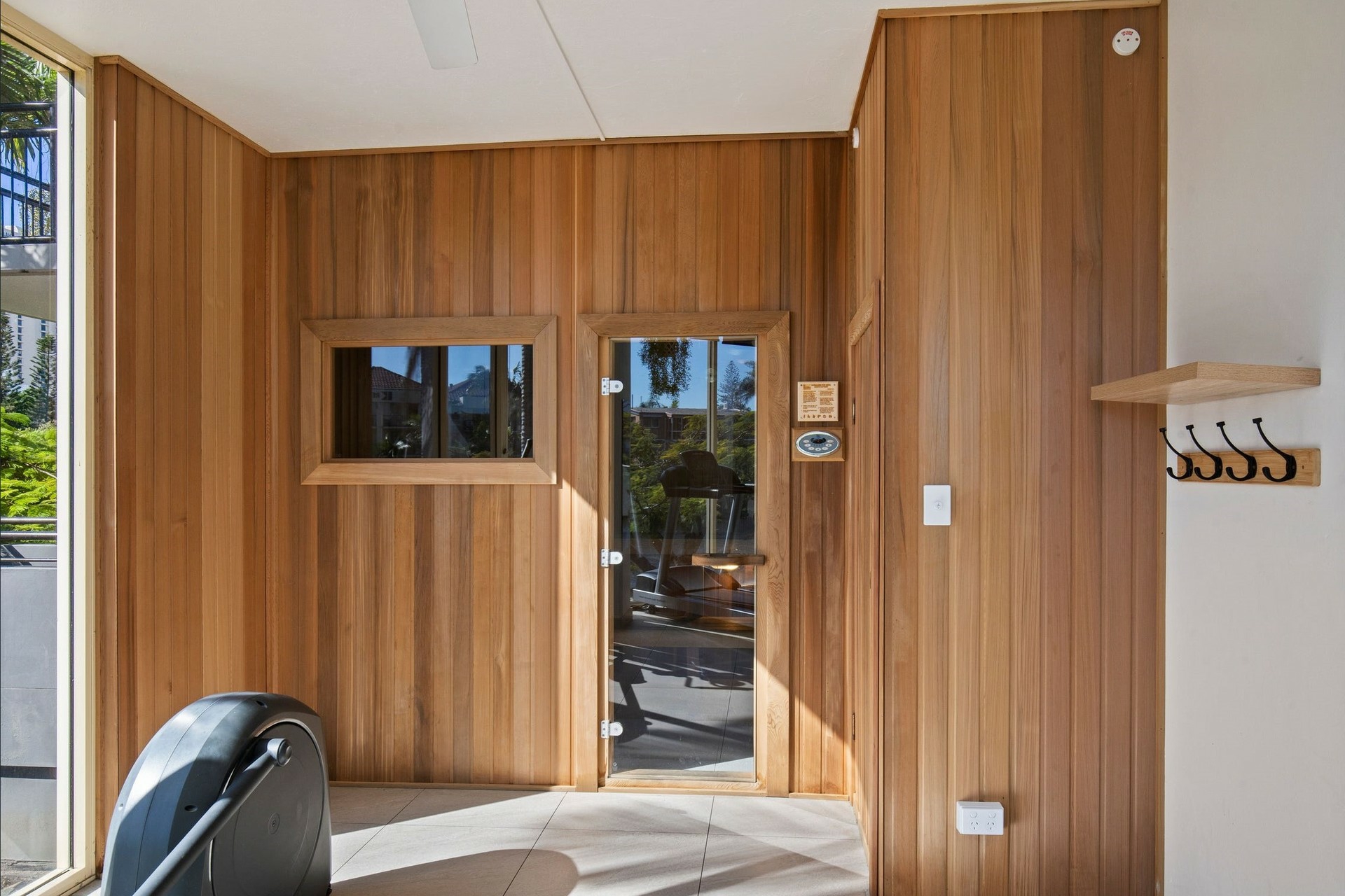 314/1-8 Paradise Island, SURFERS PARADISE