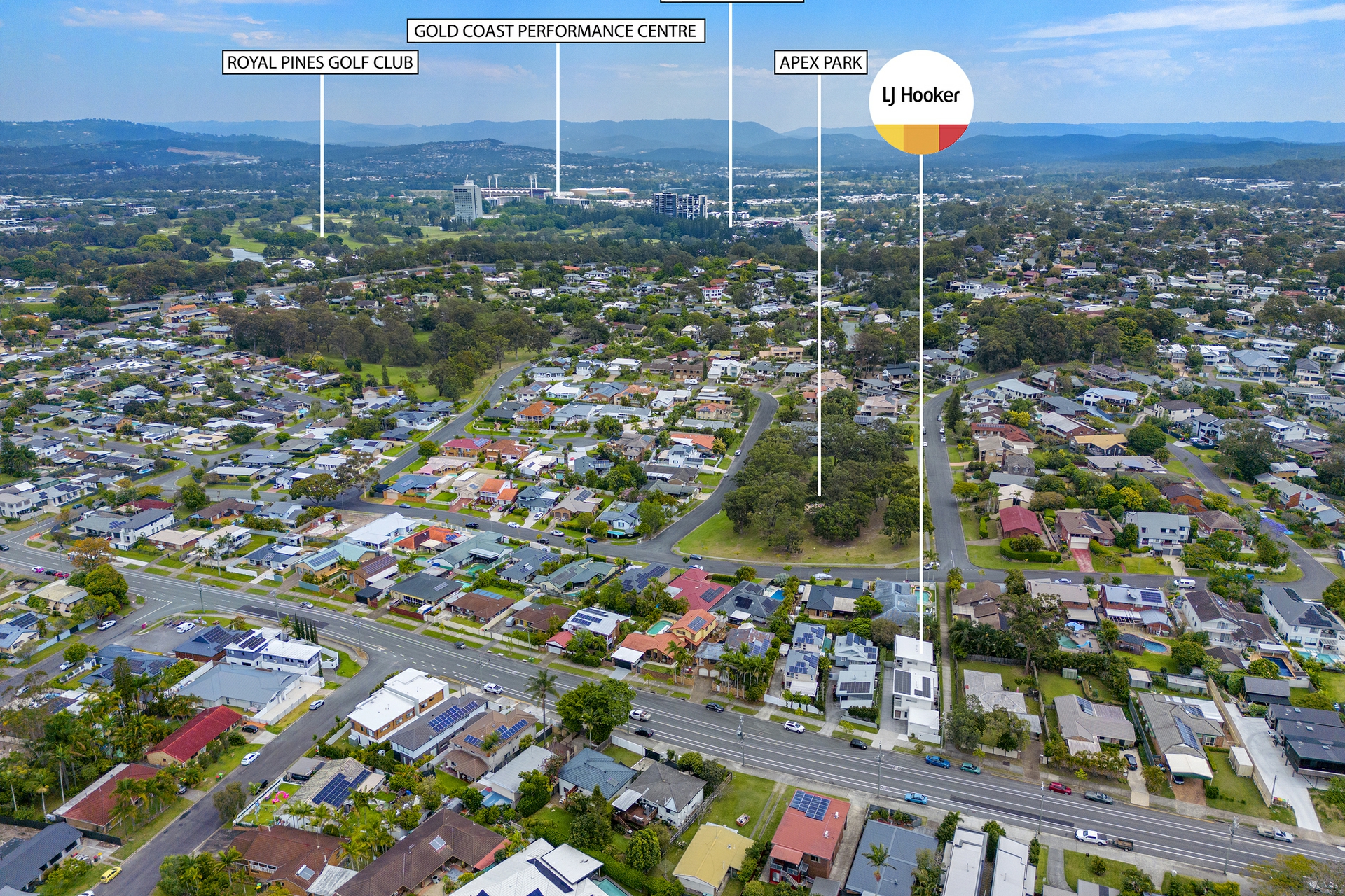 2/231 Benowa Road, BENOWA