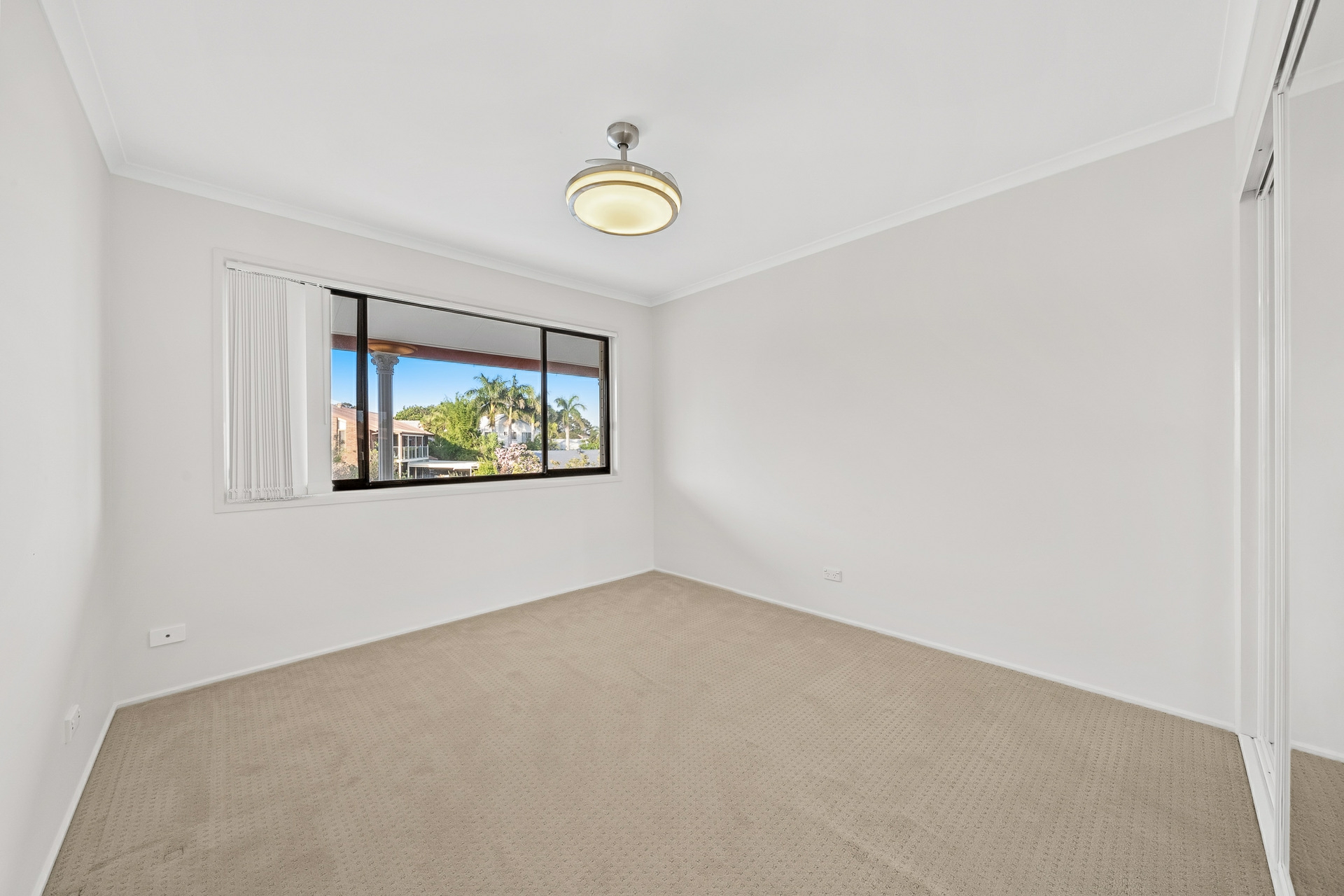 6 Limosa Street, ASHMORE