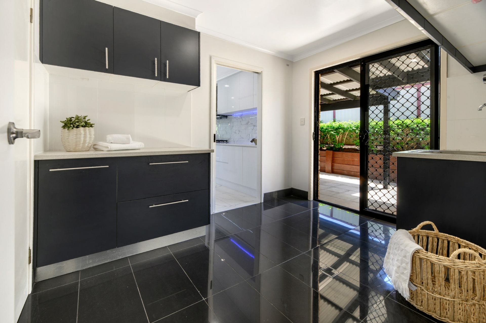 10 Lillywood Circuit, MOLENDINAR