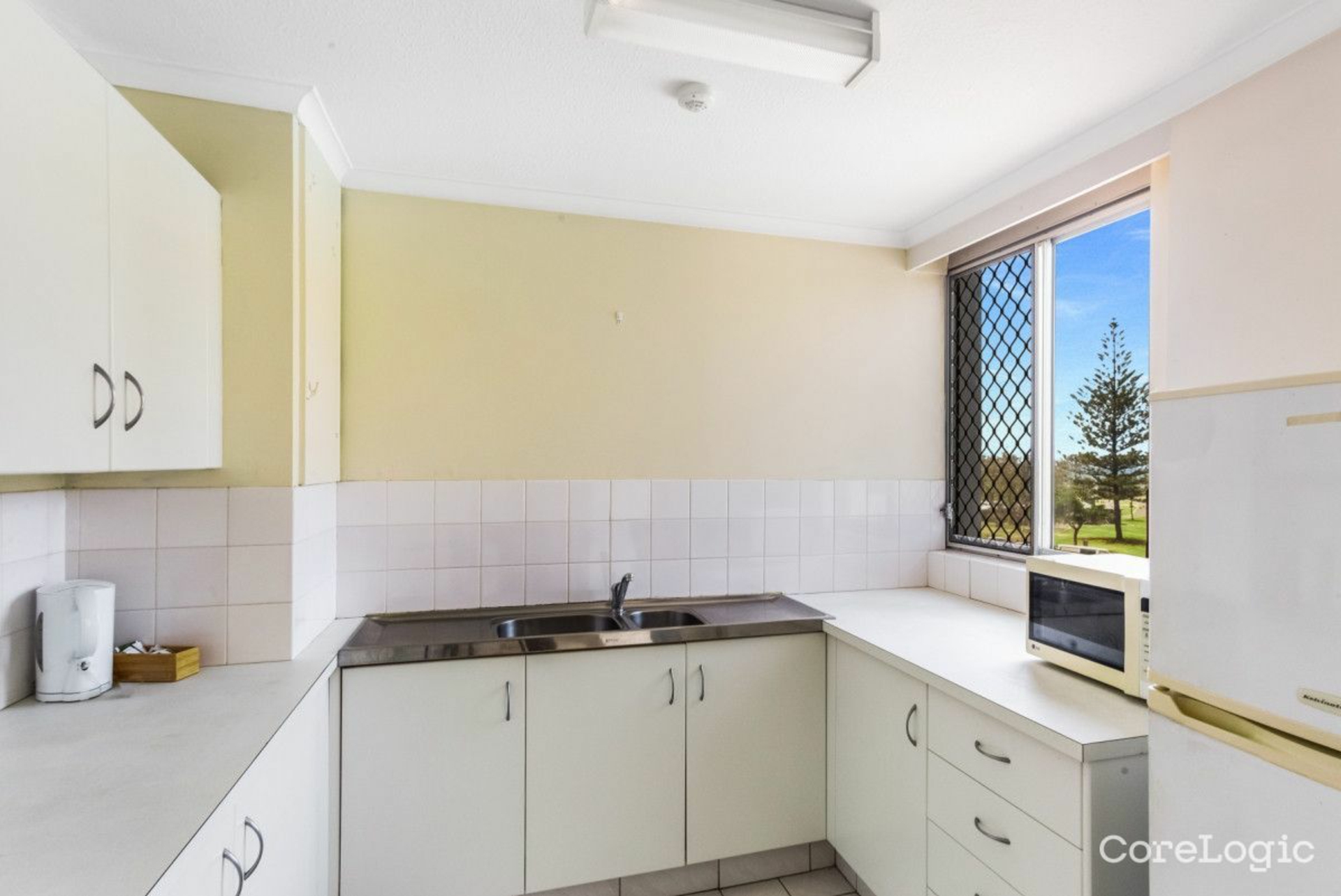 9/155 Old Burleigh Road, BROADBEACH