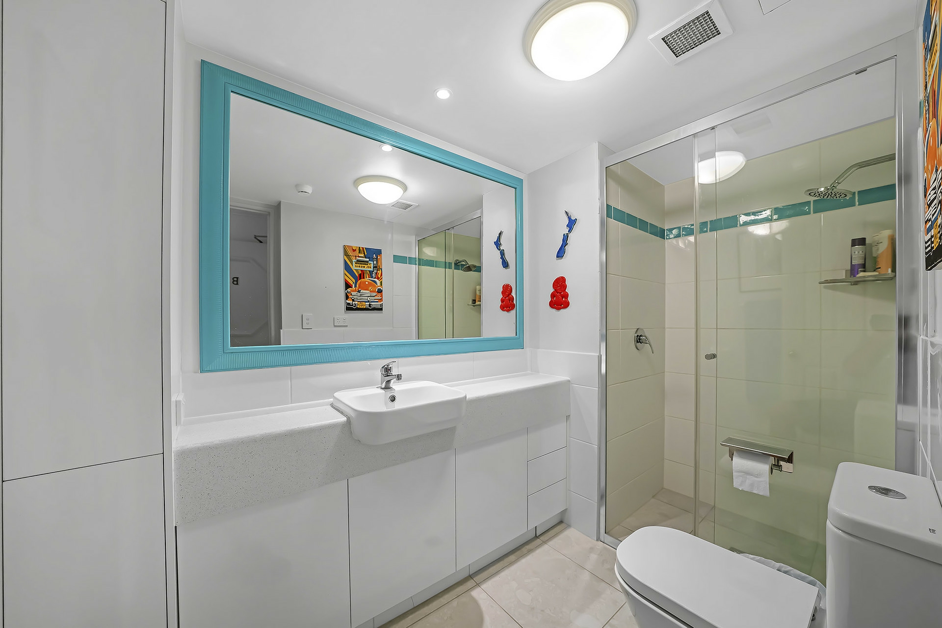 2404/24 Queensland Avenue, BROADBEACH