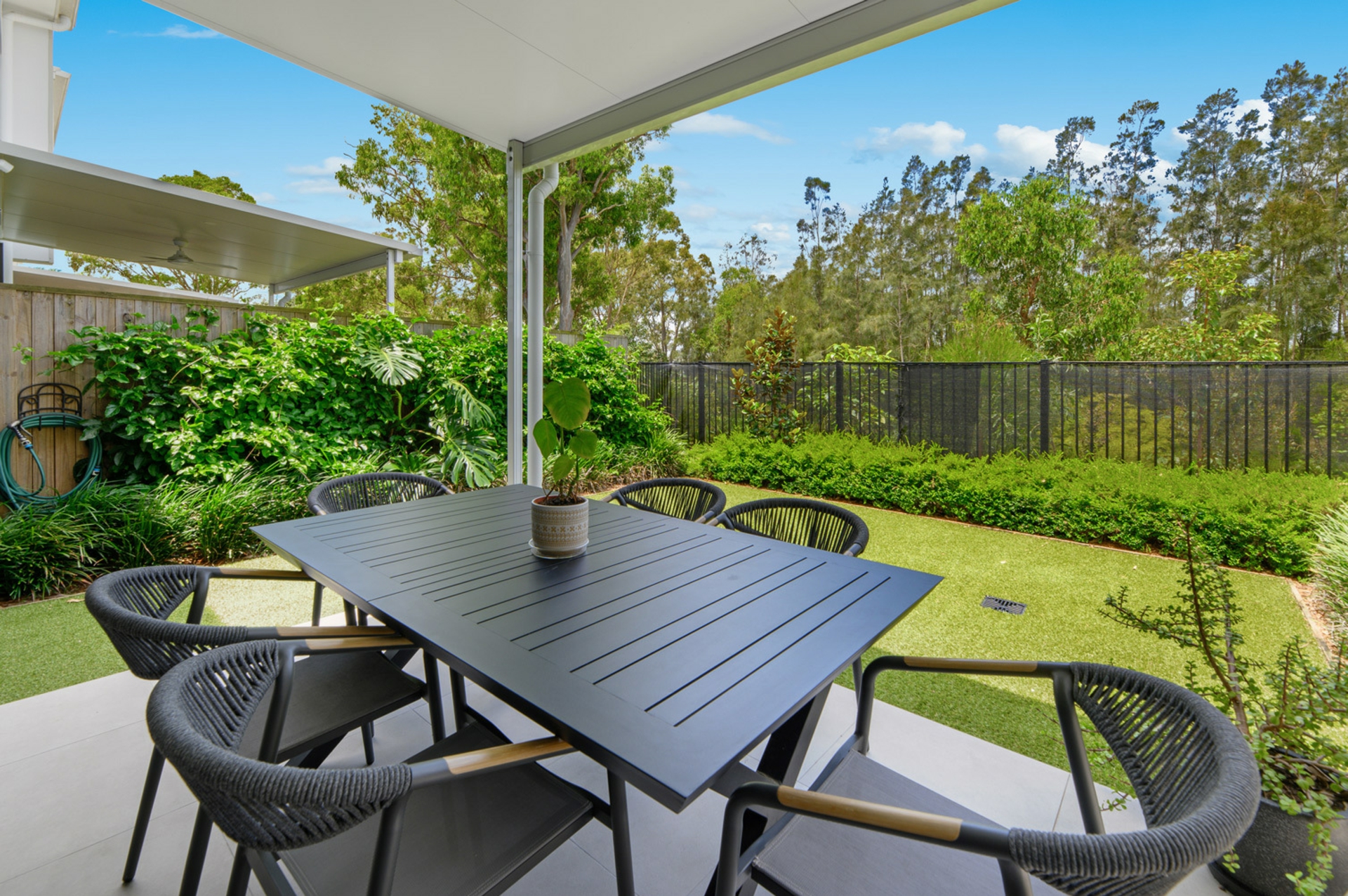 22/8 Ben Dalley Drive, HELENSVALE