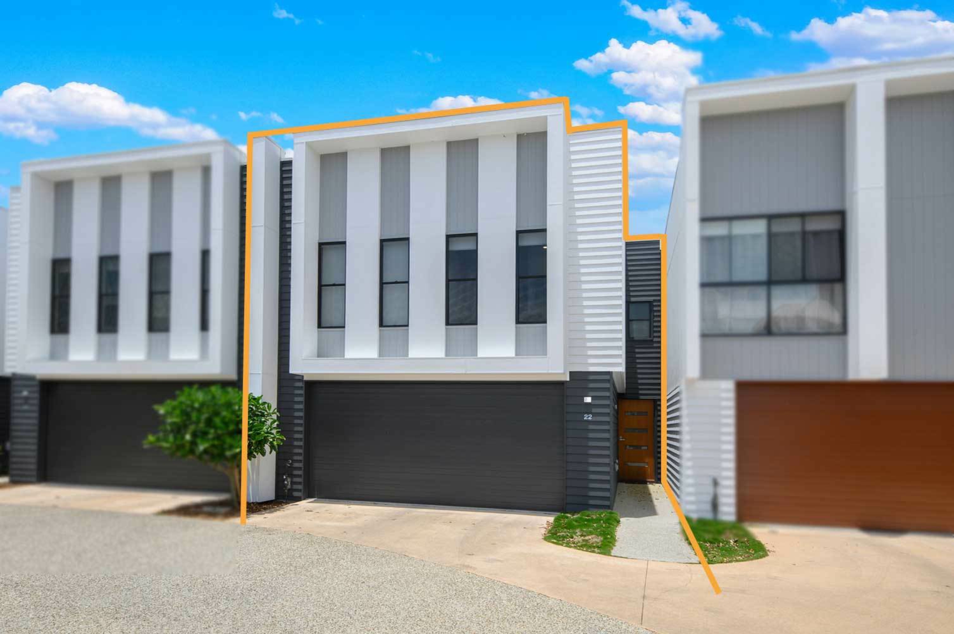 22/8 Ben Dalley Drive, HELENSVALE