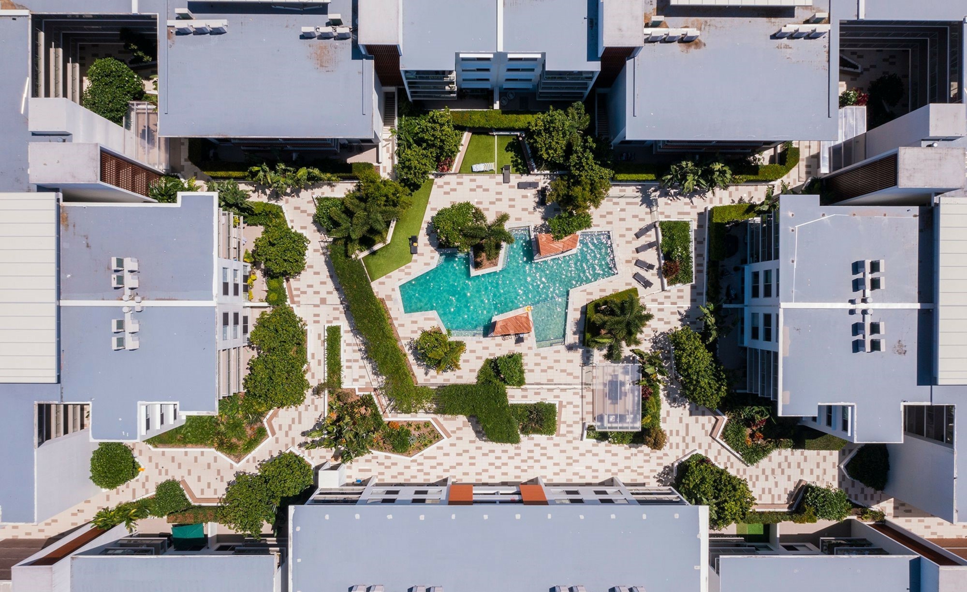 1201/6-8 Waterford Court, BUNDALL