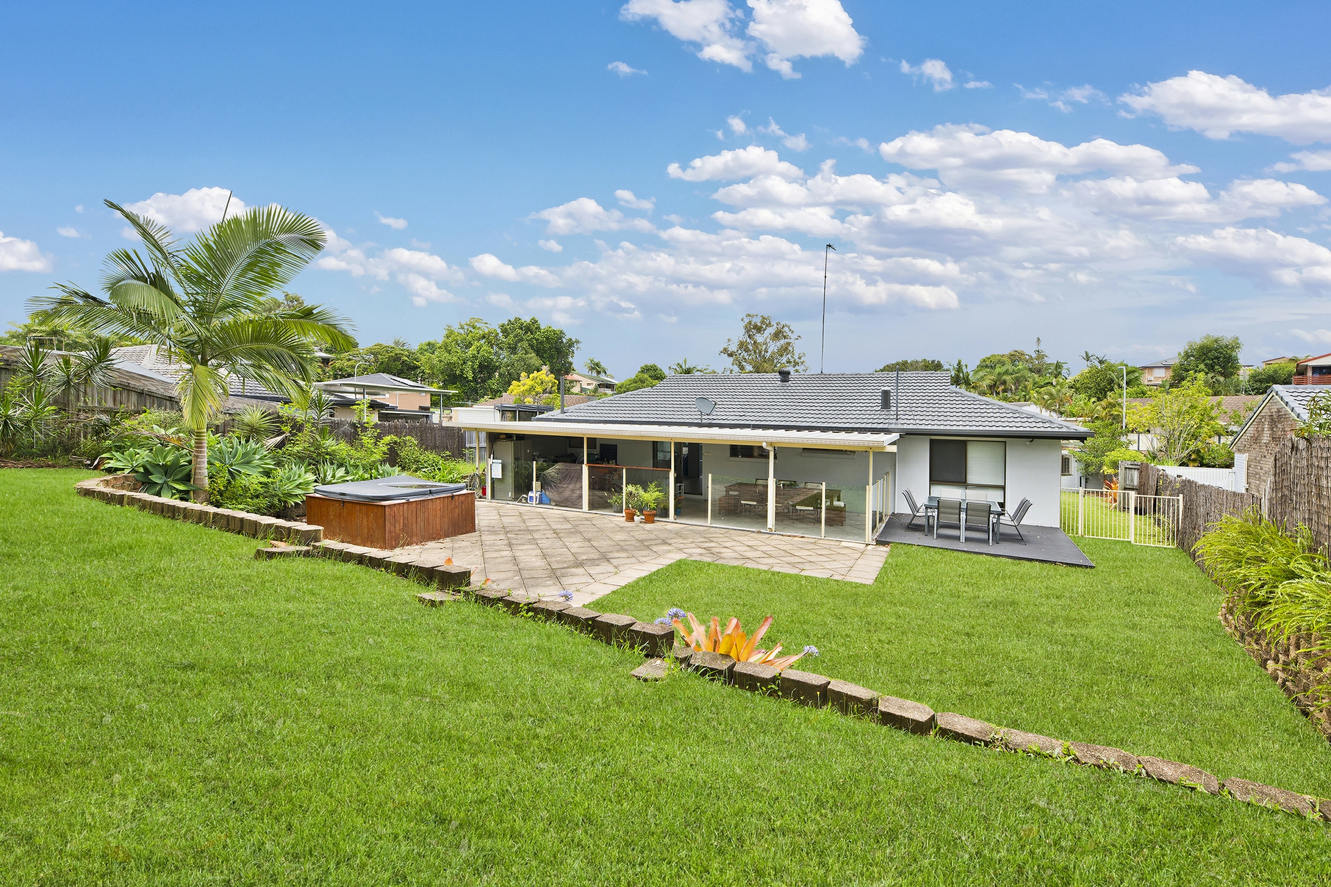 25 Yangoora Crescent, ASHMORE