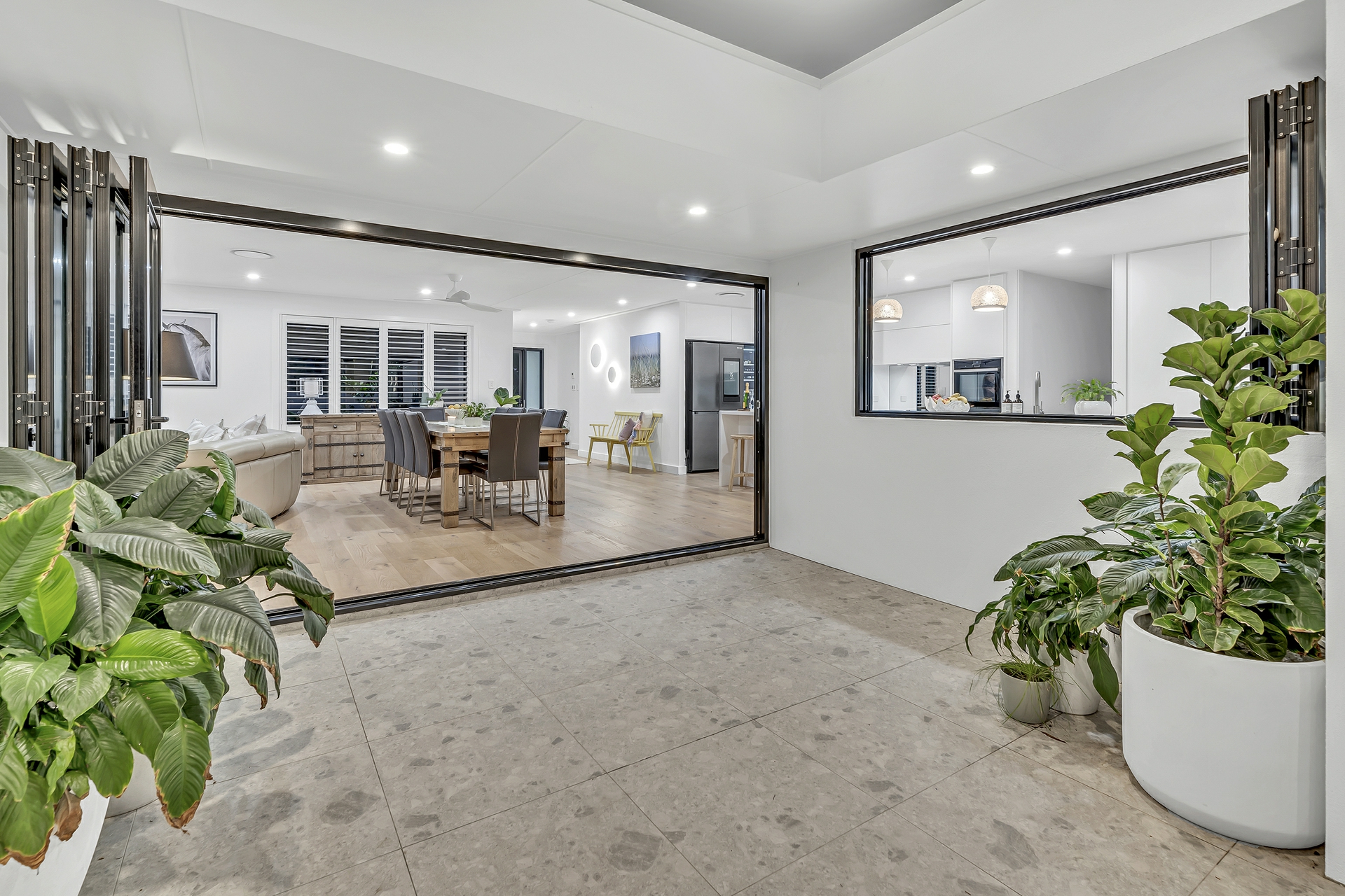 27 Lochinvar Court, ASHMORE