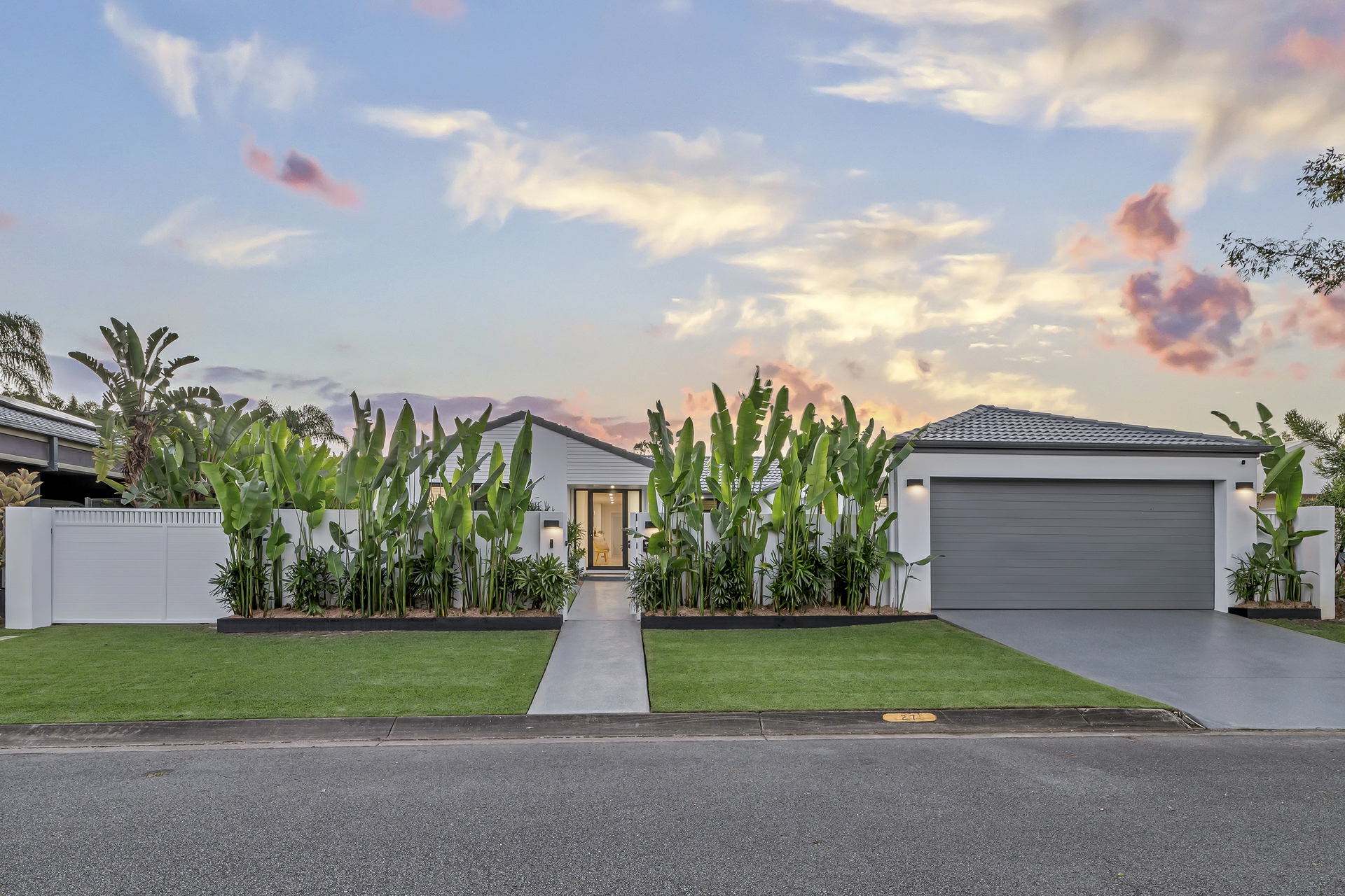 27 Lochinvar Court, ASHMORE