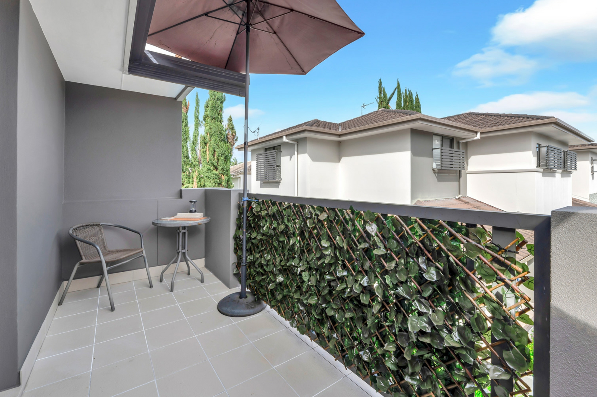 10/139 Cotlew Street, ASHMORE