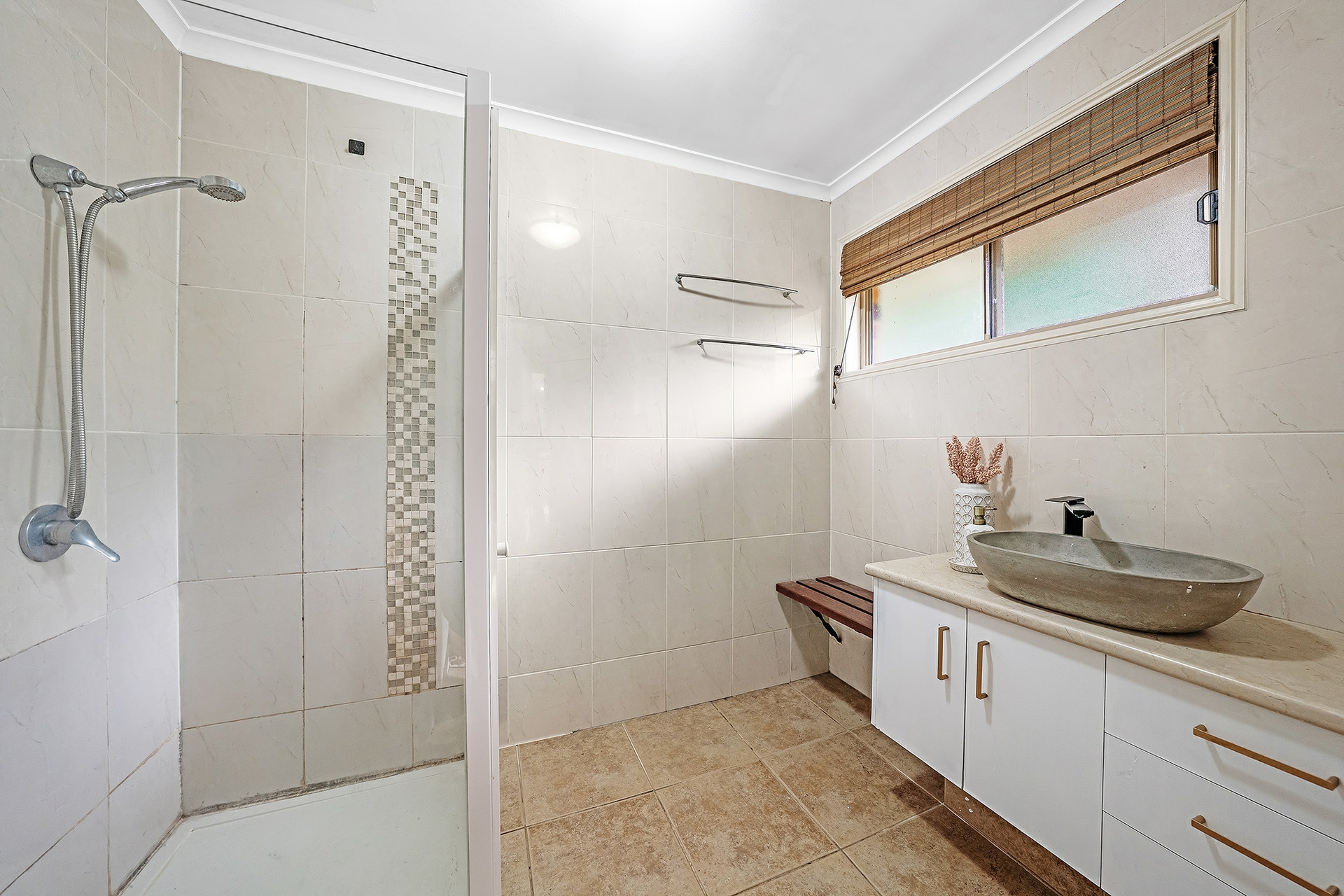2 Adventure Avenue, OXENFORD