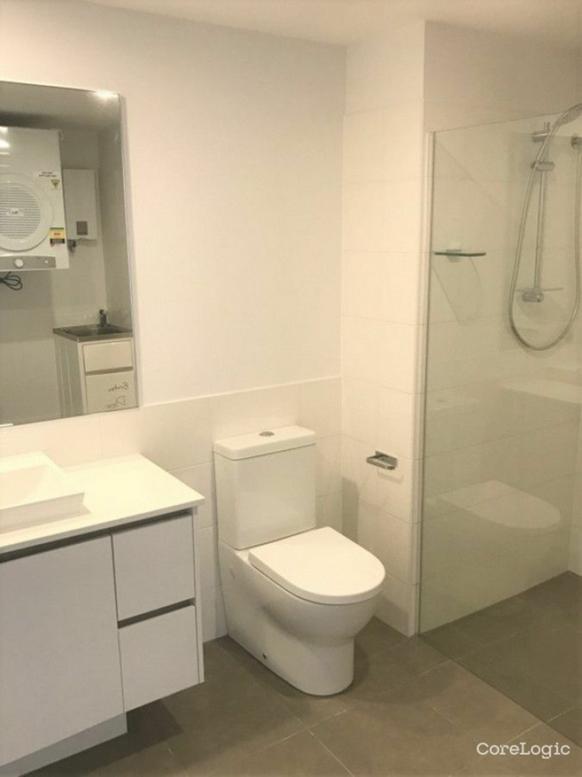 2219/1-7 Waterford Court, BUNDALL