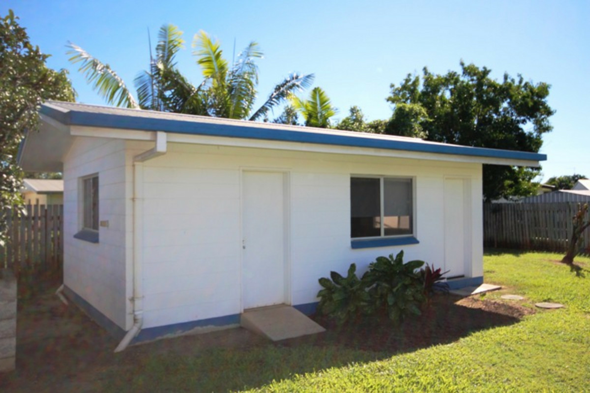 28 Hastings, MAREEBA