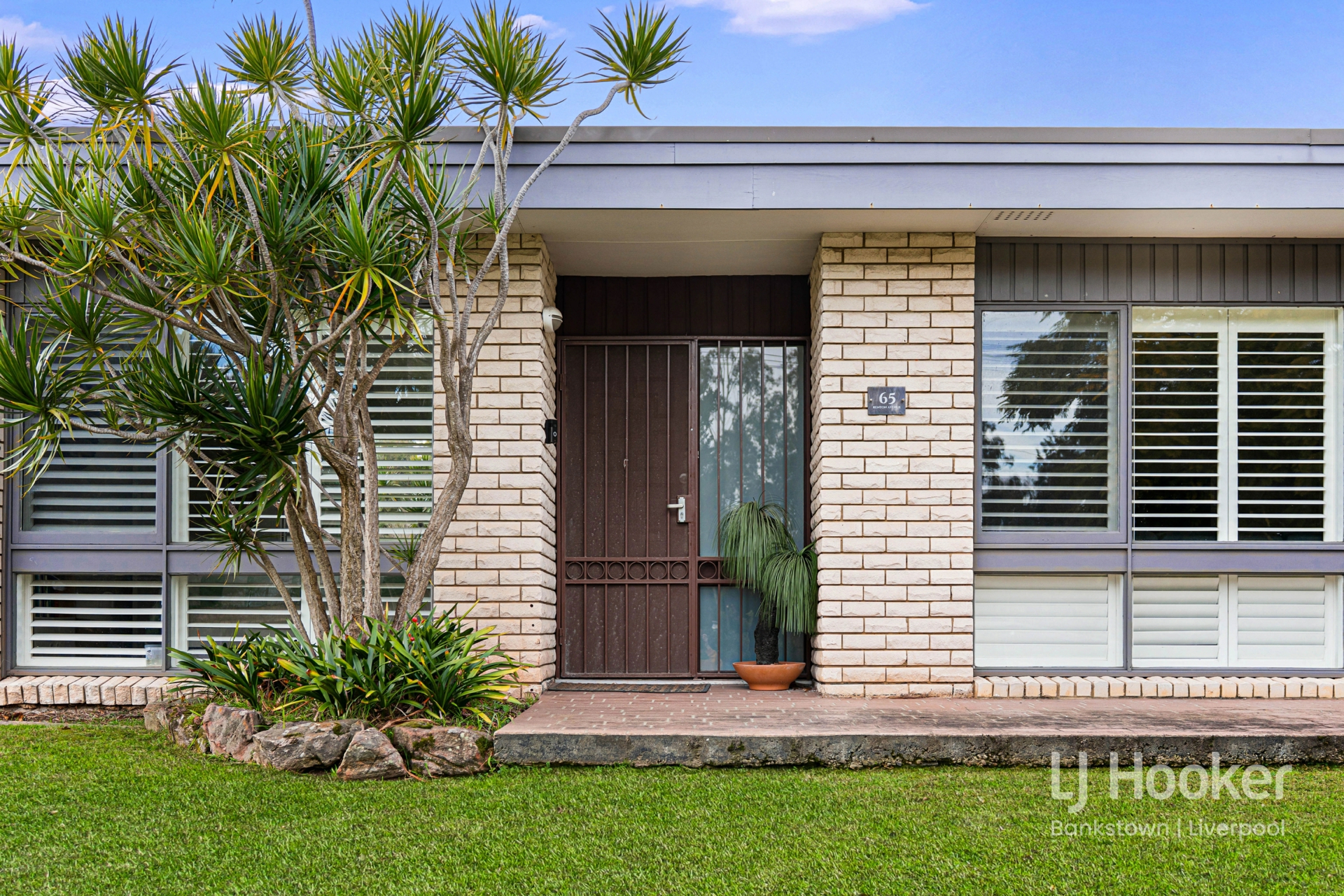 65 Renton Avenue, MOOREBANK
