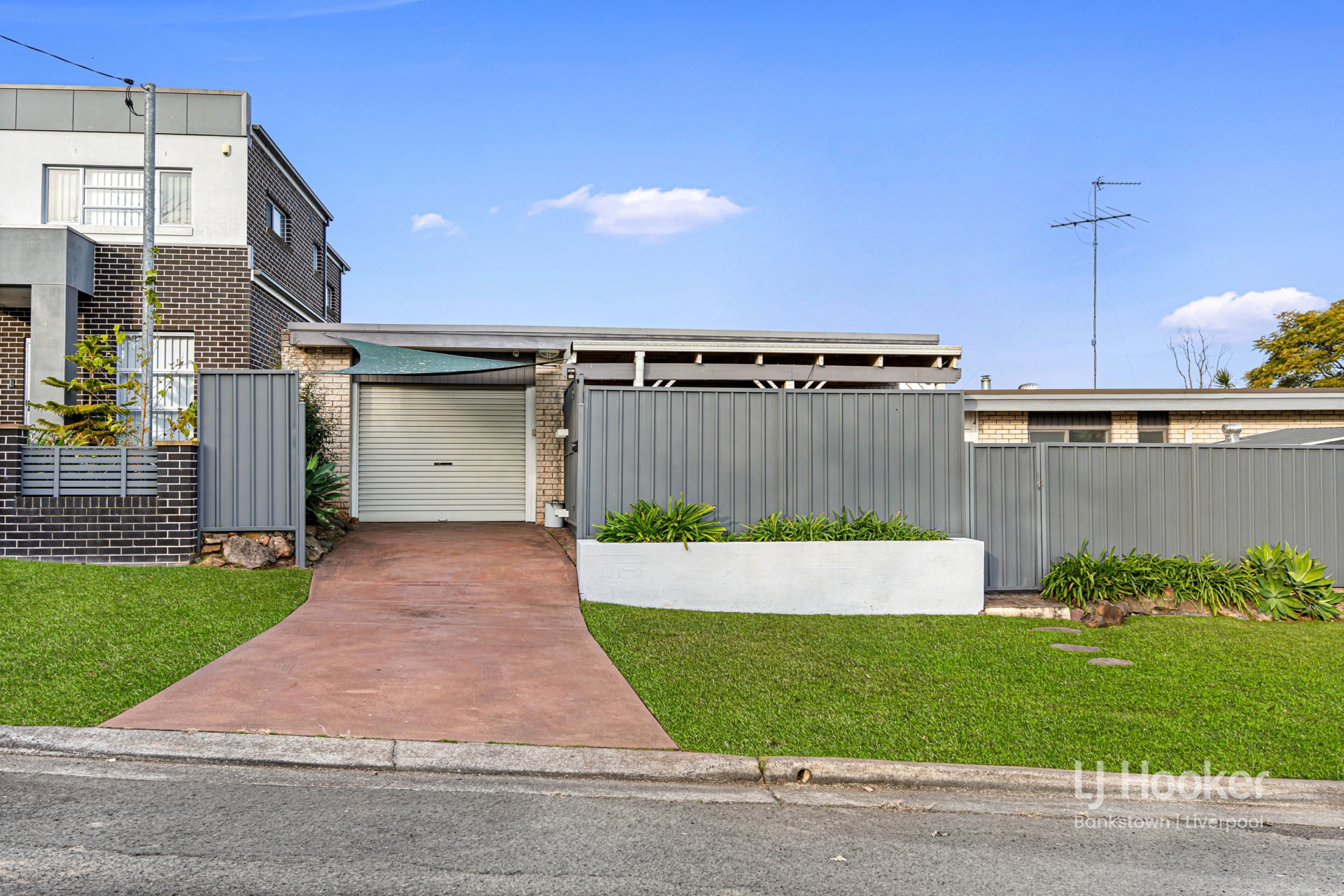 65 Renton Avenue, MOOREBANK