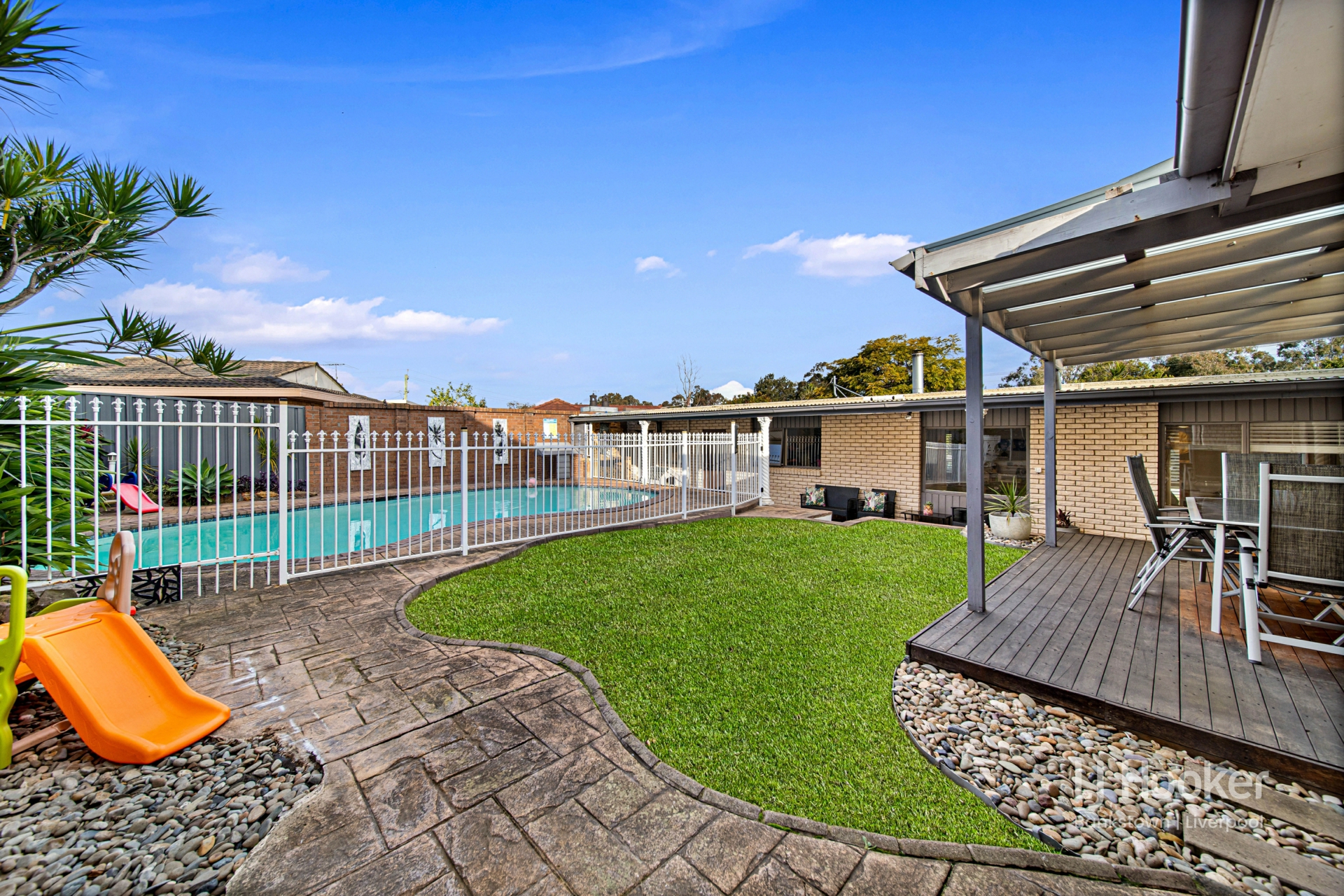 65 Renton Avenue, MOOREBANK