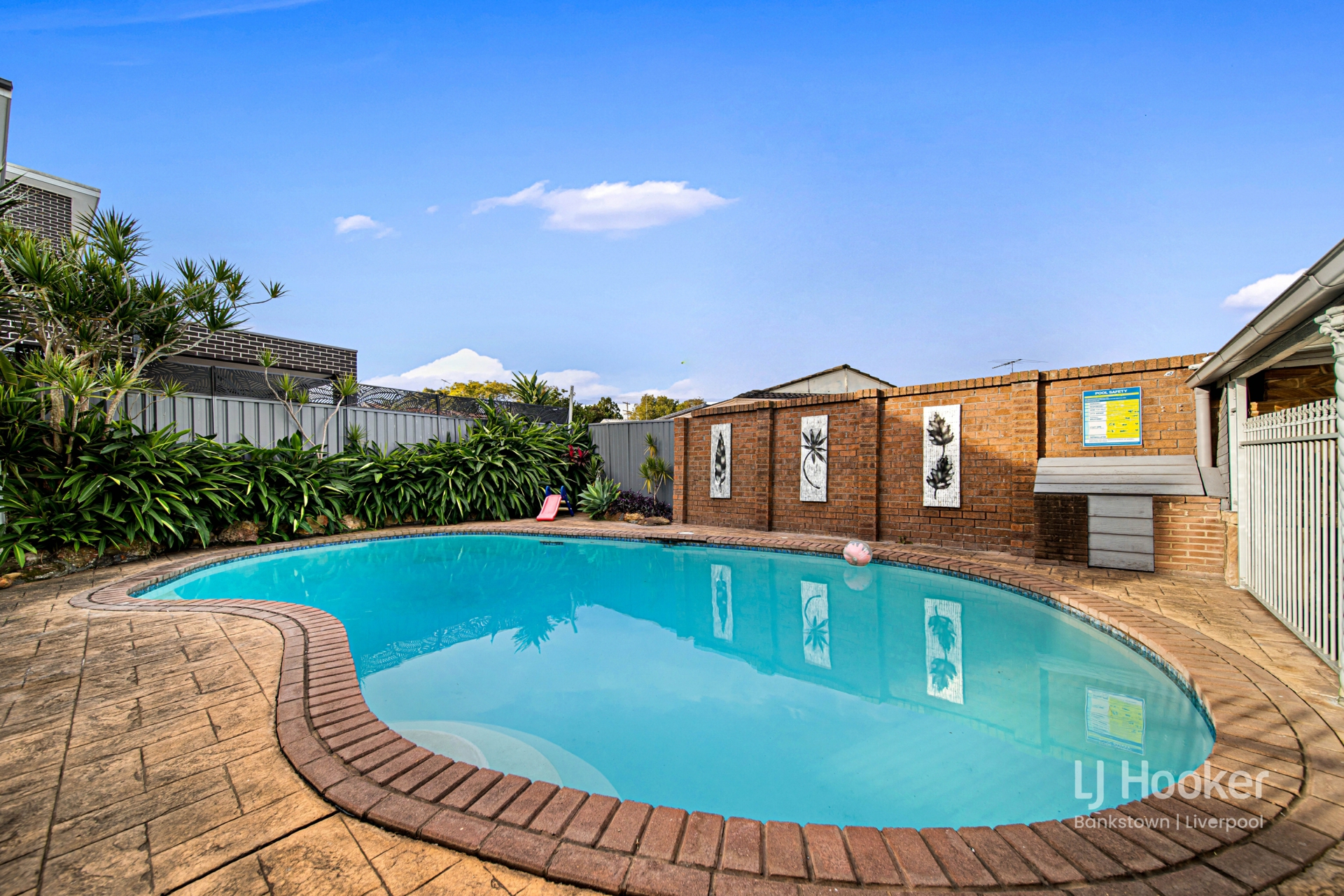 65 Renton Avenue, MOOREBANK