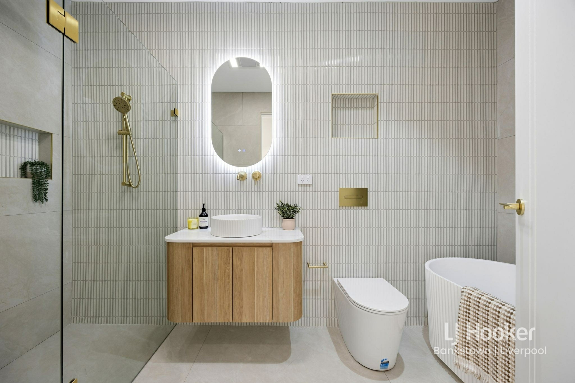 27A Elouera Crescent — photo 13 of 19