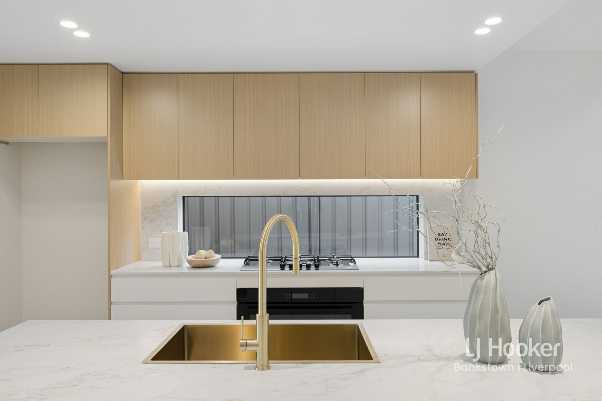 35B Longstaff Avenue — photo 4 of 16