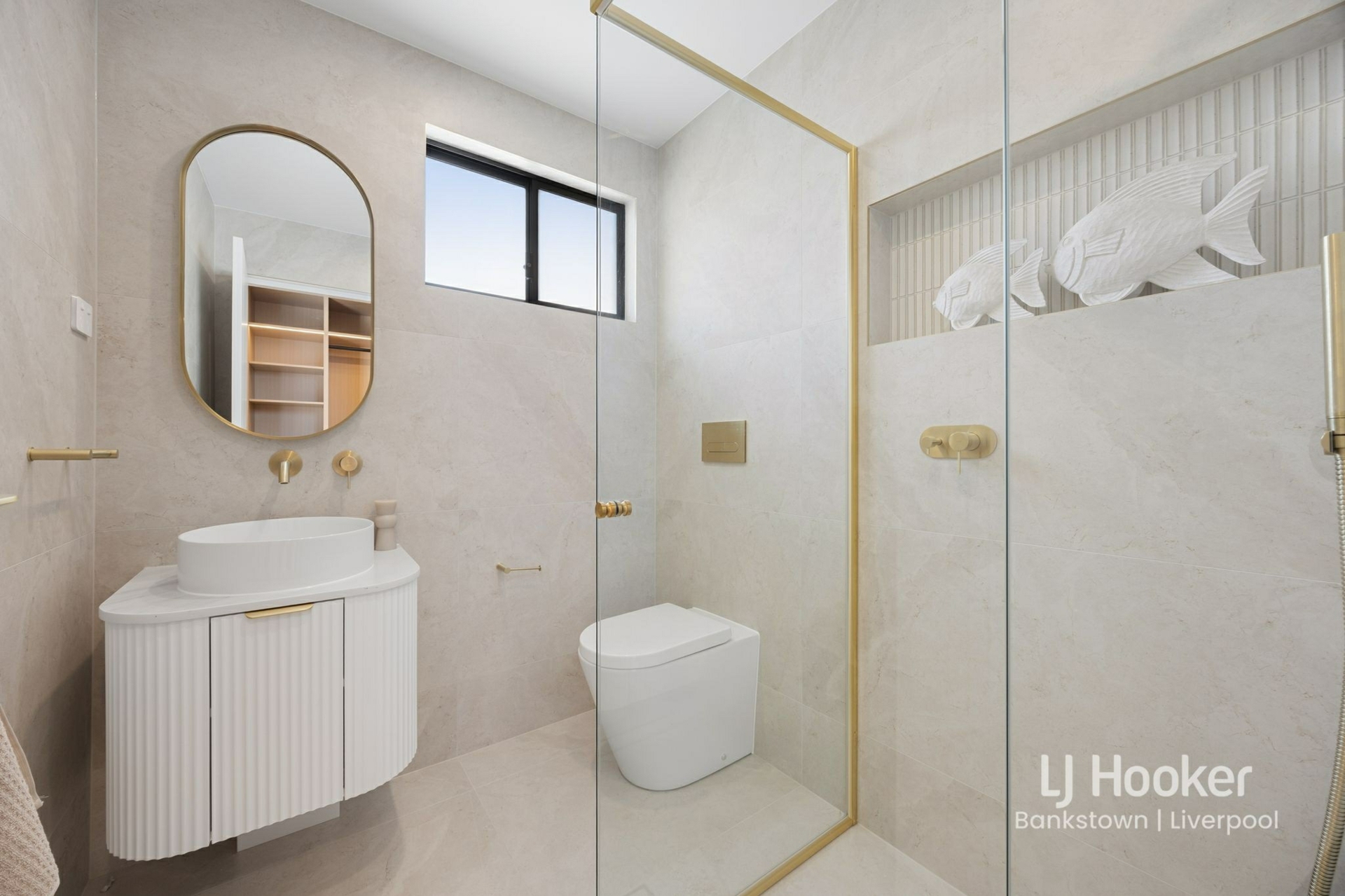 35B Longstaff Avenue — photo 9 of 16