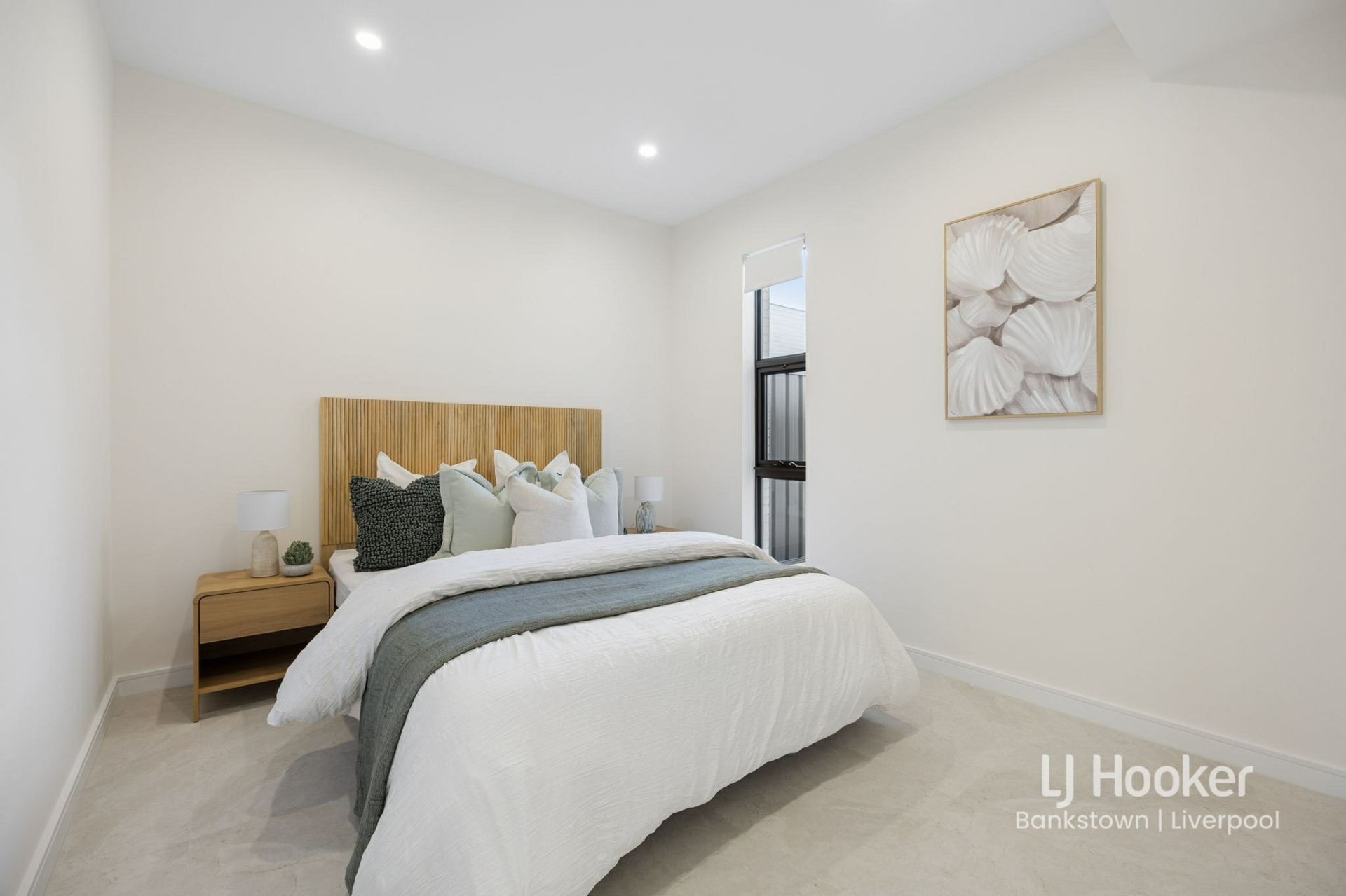 35B Longstaff Avenue — photo 10 of 16