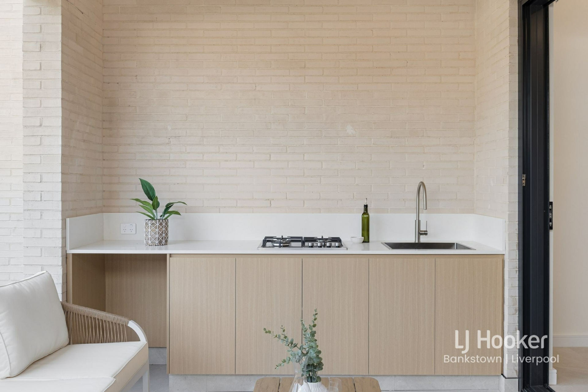 35B Longstaff Avenue — photo 13 of 16