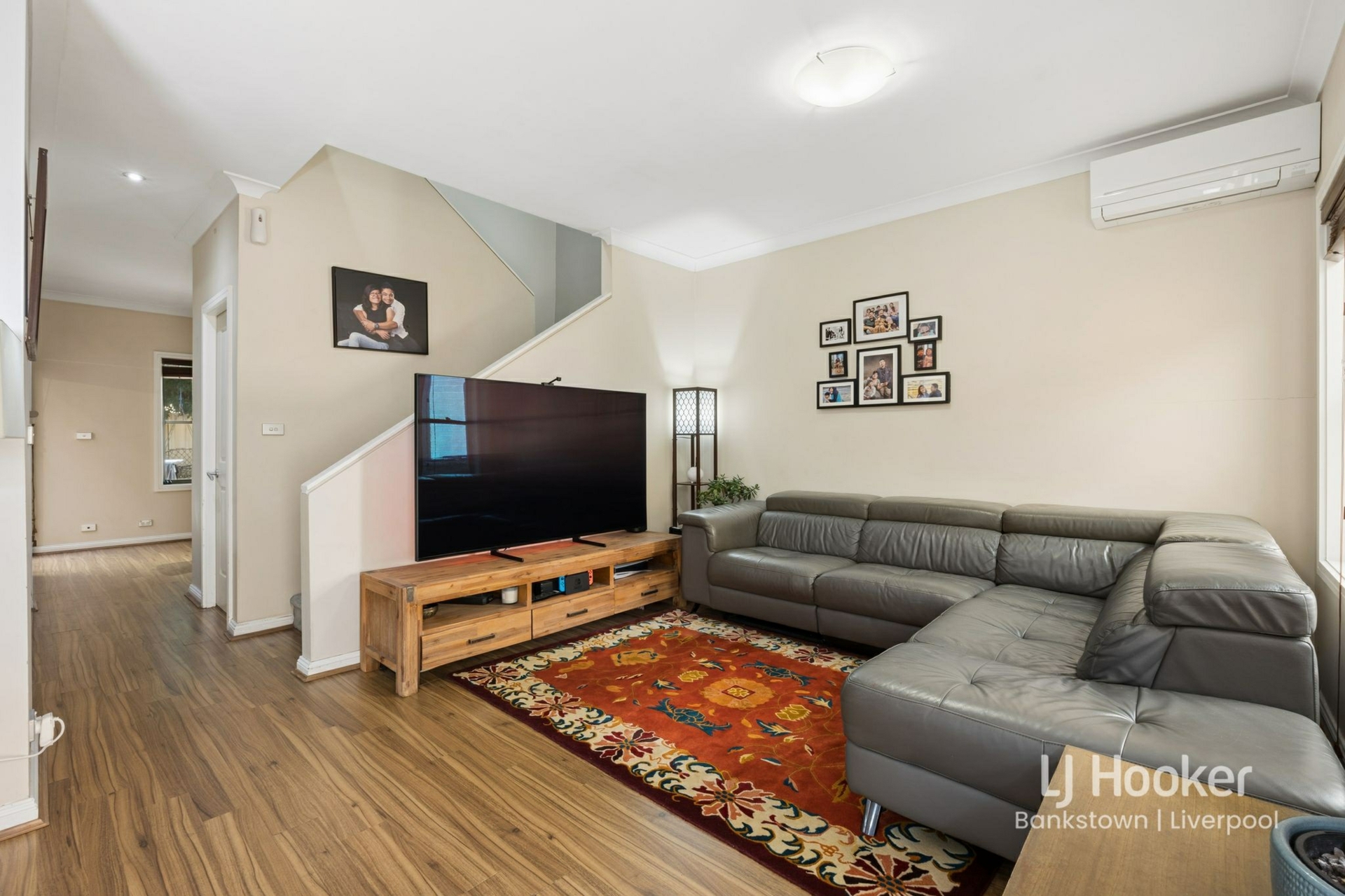14/20 Continua Court — photo 3 of 17