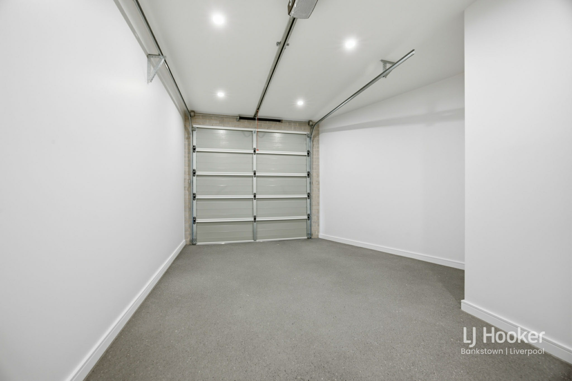 4/49 Thompson Avenue — photo 19 of 26