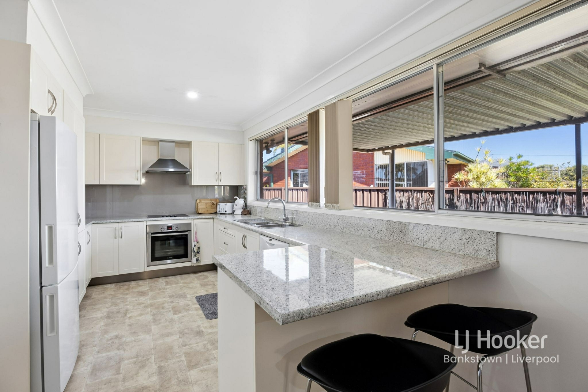 101 Jack O'Sullivan Road — photo 3 of 18