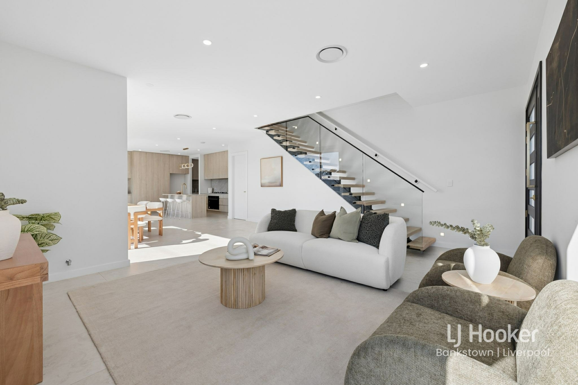71 Rose Street — photo 8 of 22