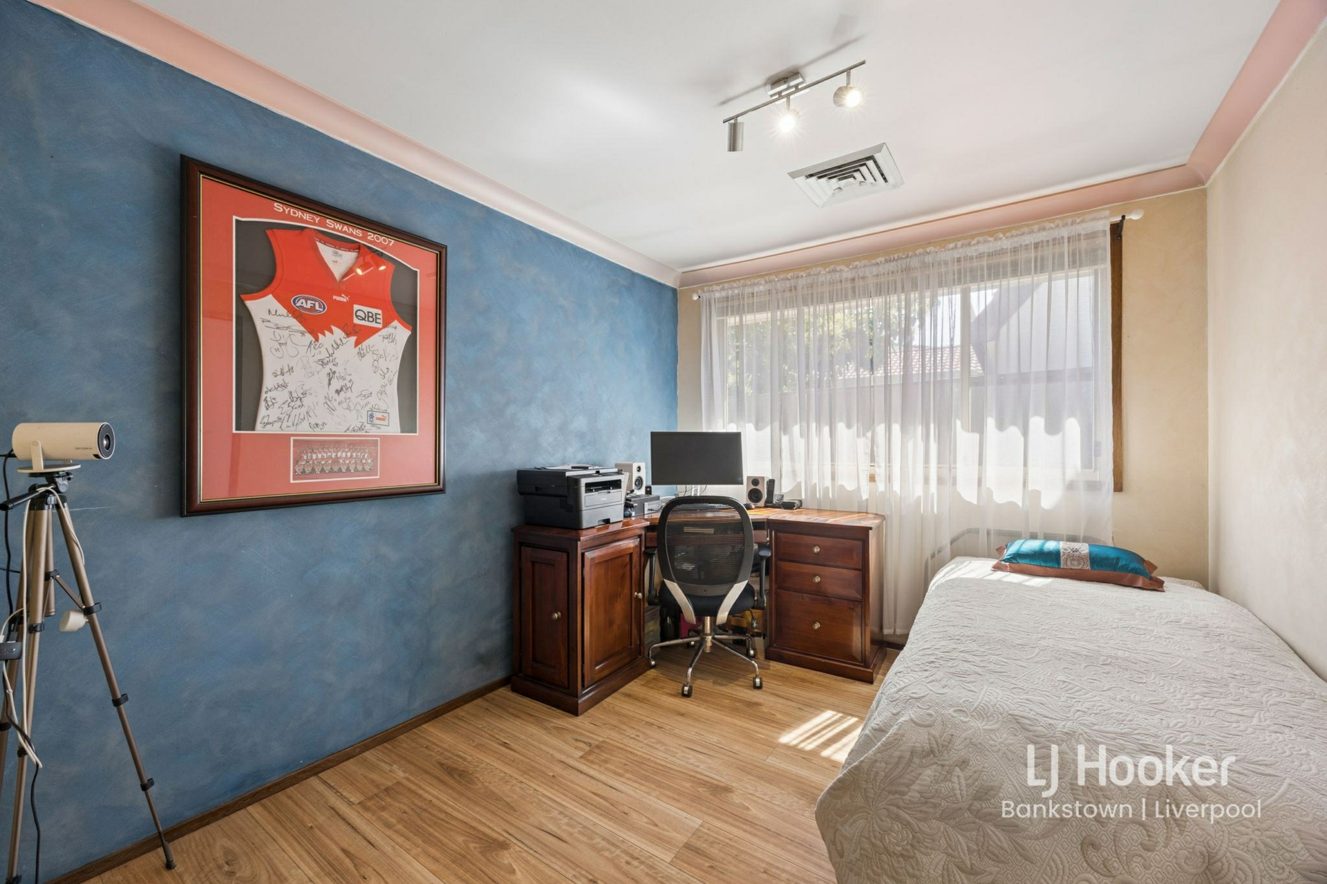 217 Epsom Road — photo 14 of 19