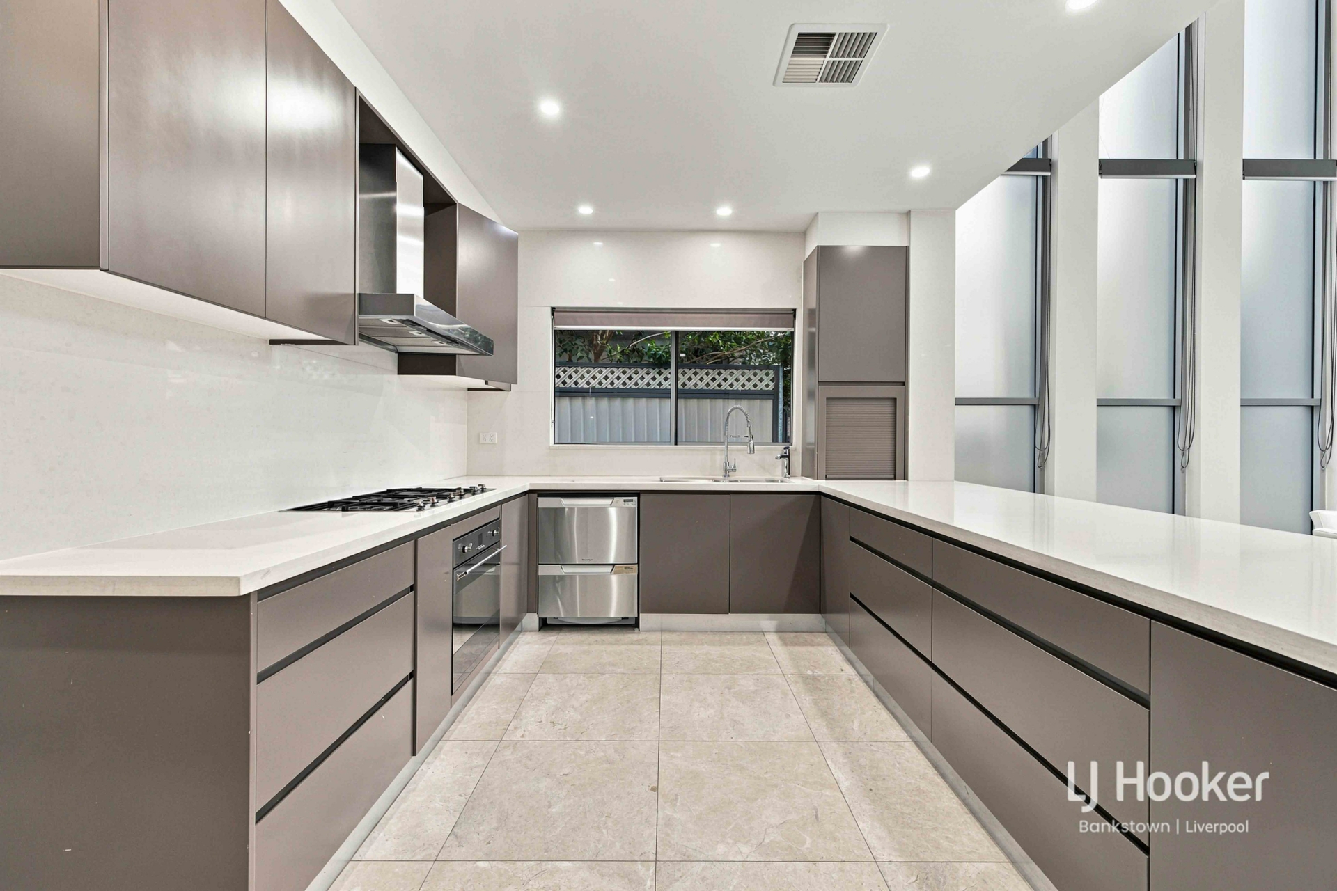 96 Rawson Road — photo 4 of 26