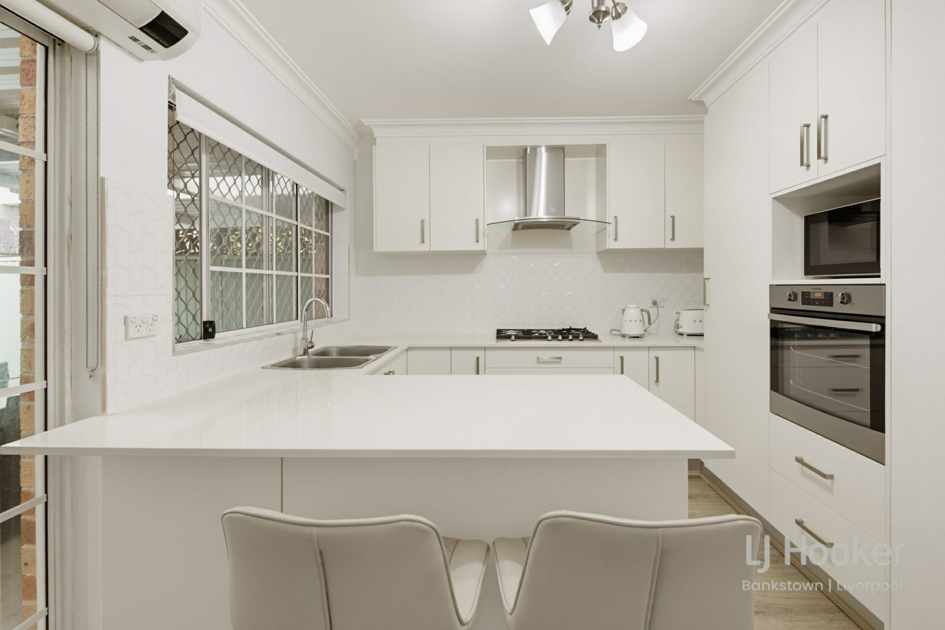6/2 Marcella Street — photo 3 of 10