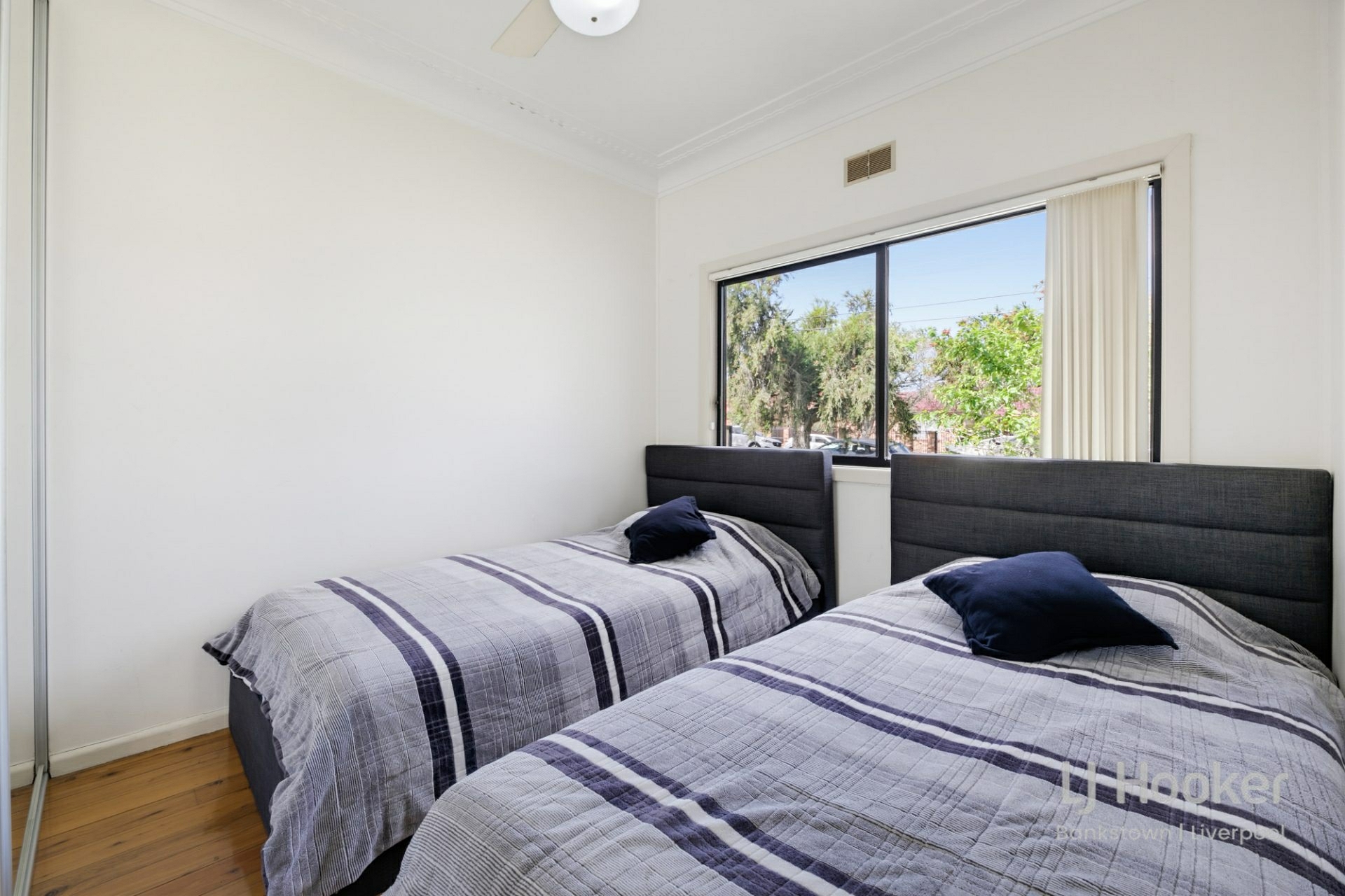 14 William Street — photo 6 of 12