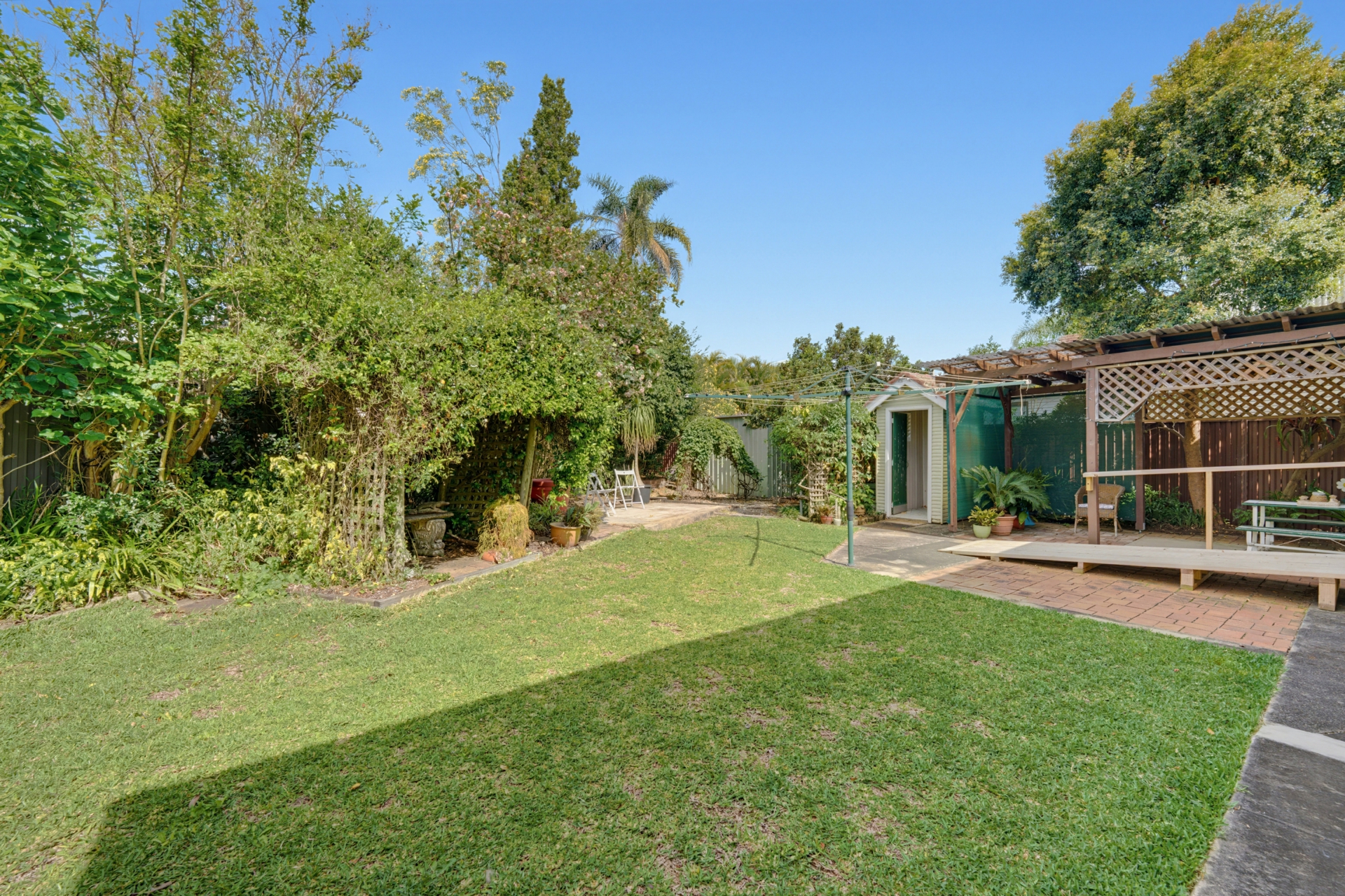 13 Gracemar Avenue — photo 8 of 11