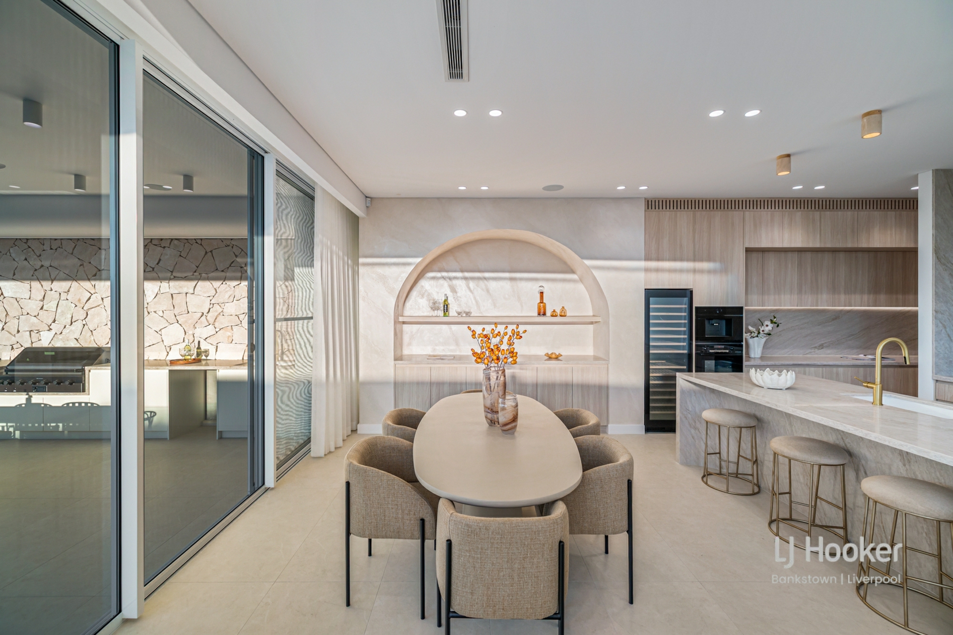 7 Mills Street — photo 7 of 18